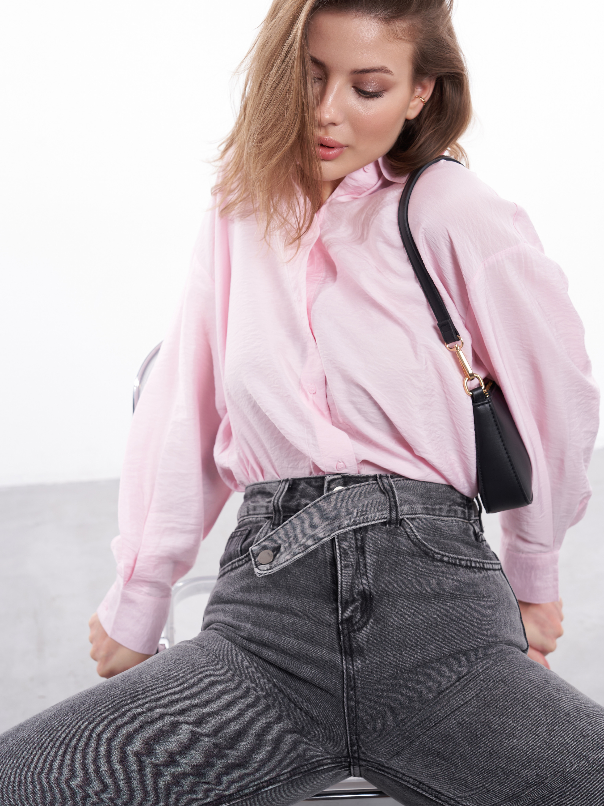 OUCLOW — джинсы. Коммерческий фотограф в Москве Хабибуллина Эльза