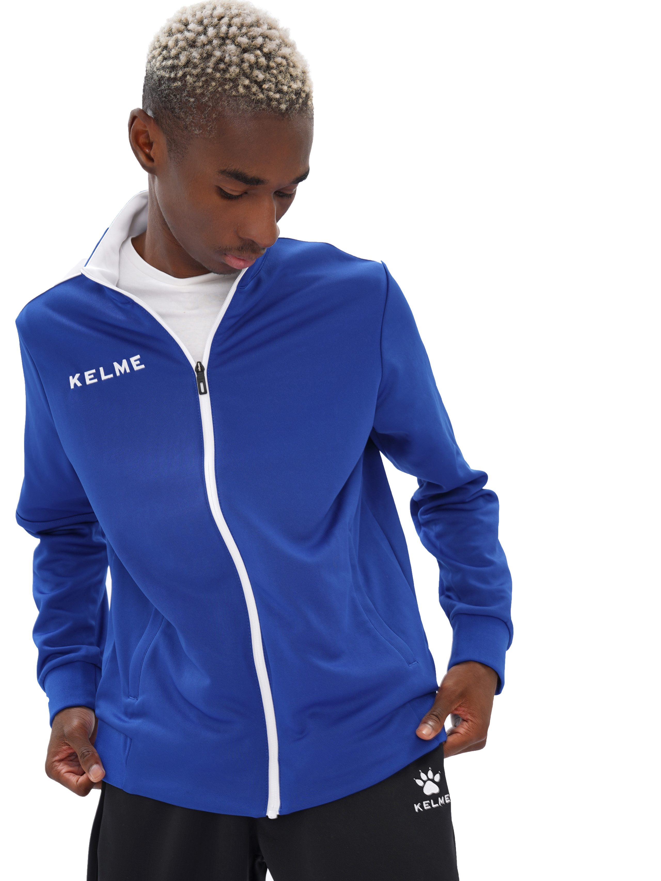 KELME — спортивная одежда. Коммерческий фотограф в Москве Хабибуллина Эльза