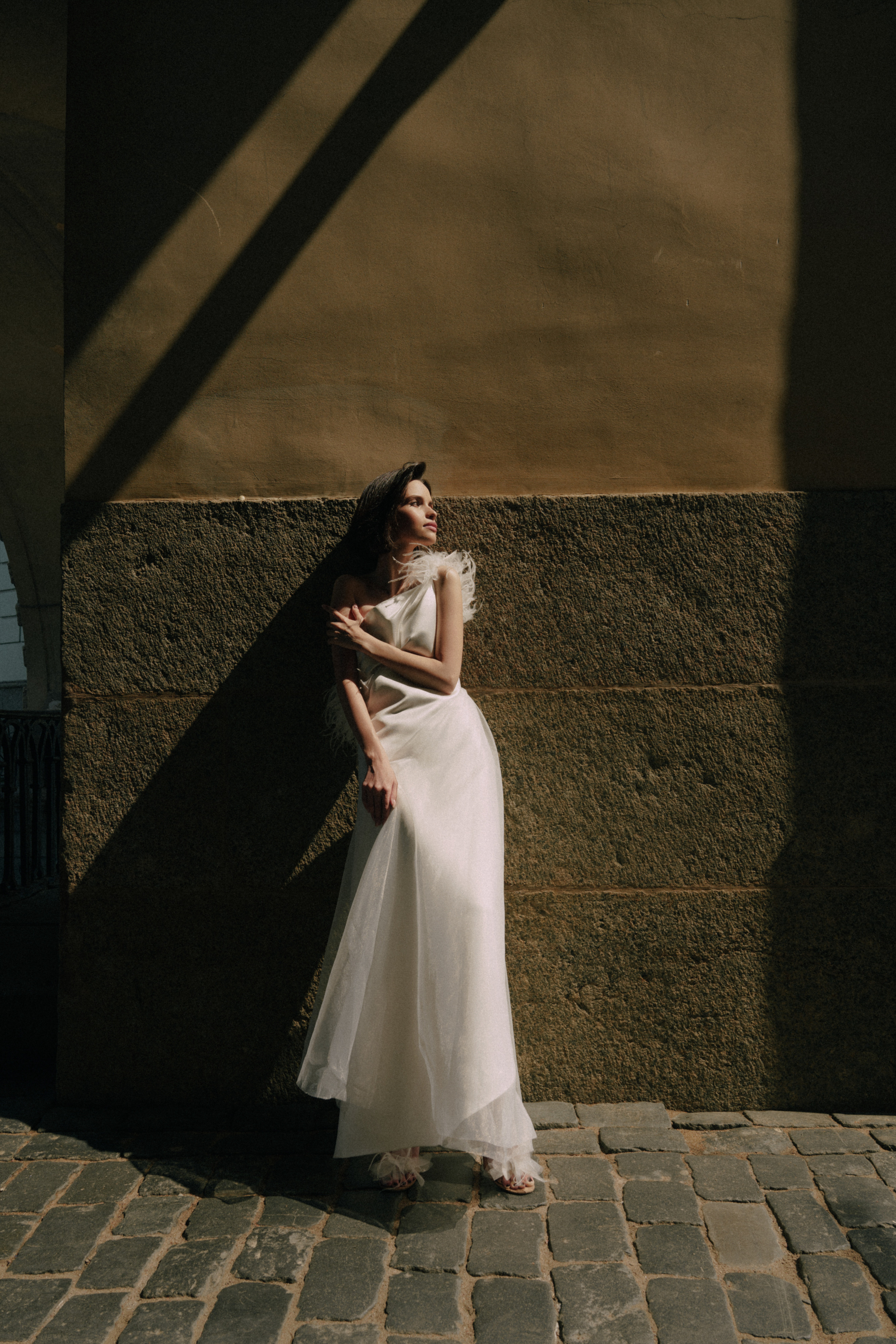 Osipova atelier — дизайнерские свадебные платья. Коммерческий фотограф в Москве Хабибуллина Эльза