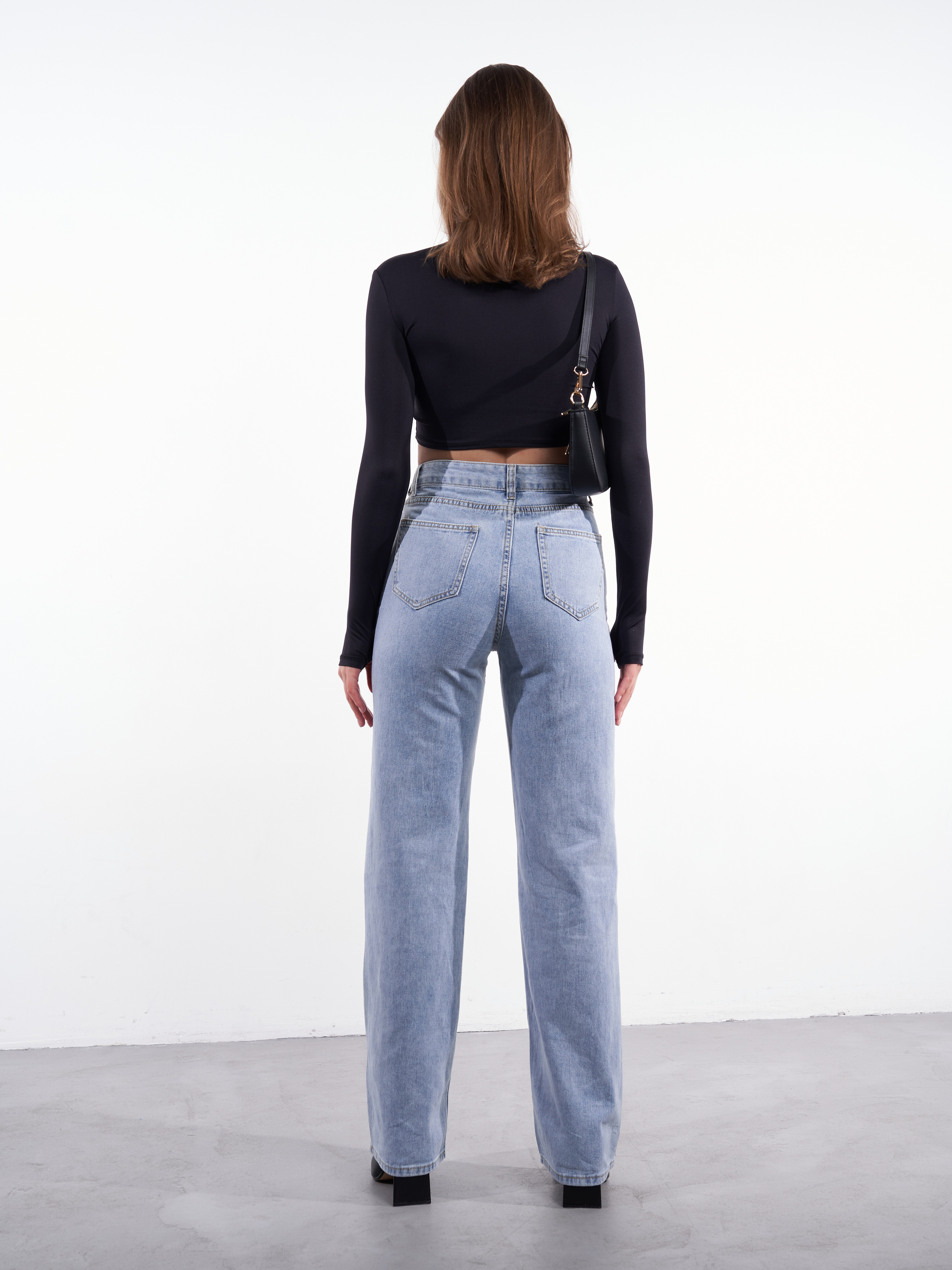 OUCLOW — джинсы. Коммерческий фотограф в Москве Хабибуллина Эльза