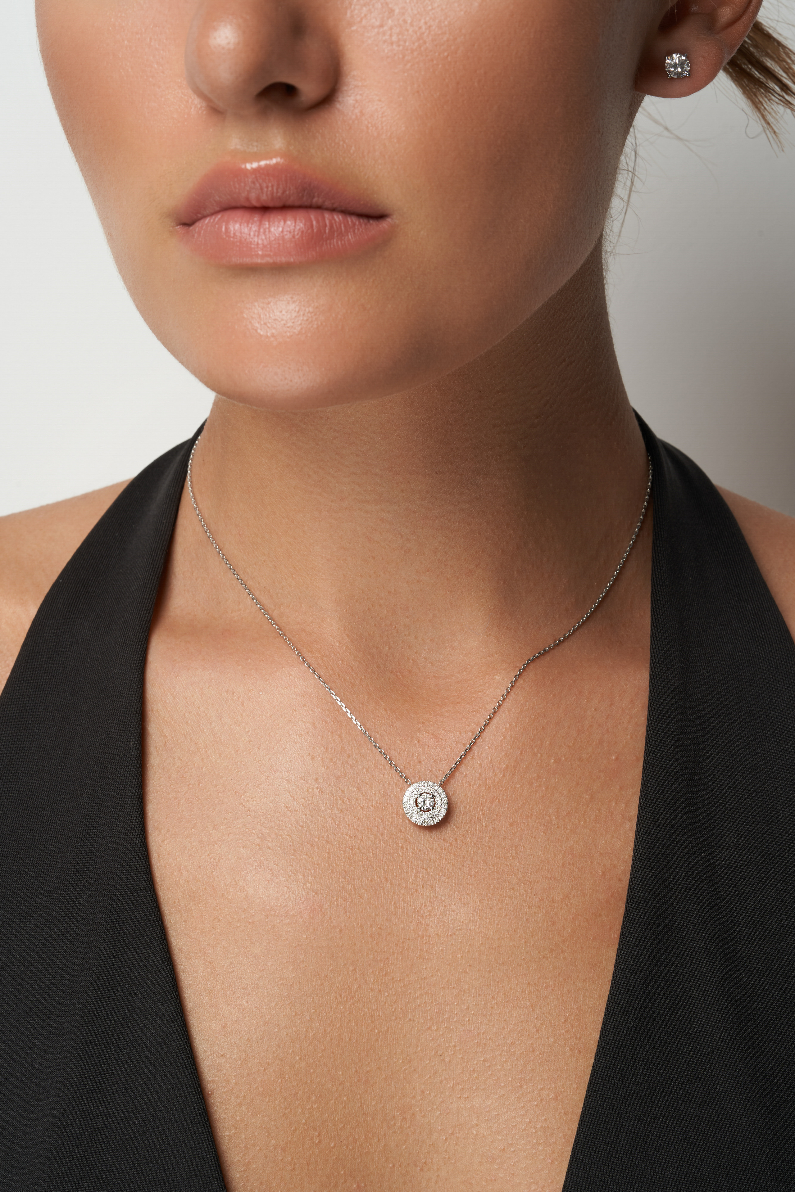 Bazel jewelry — элитные ювелирные украшения. Коммерческий фотограф в Москве Хабибуллина Эльза