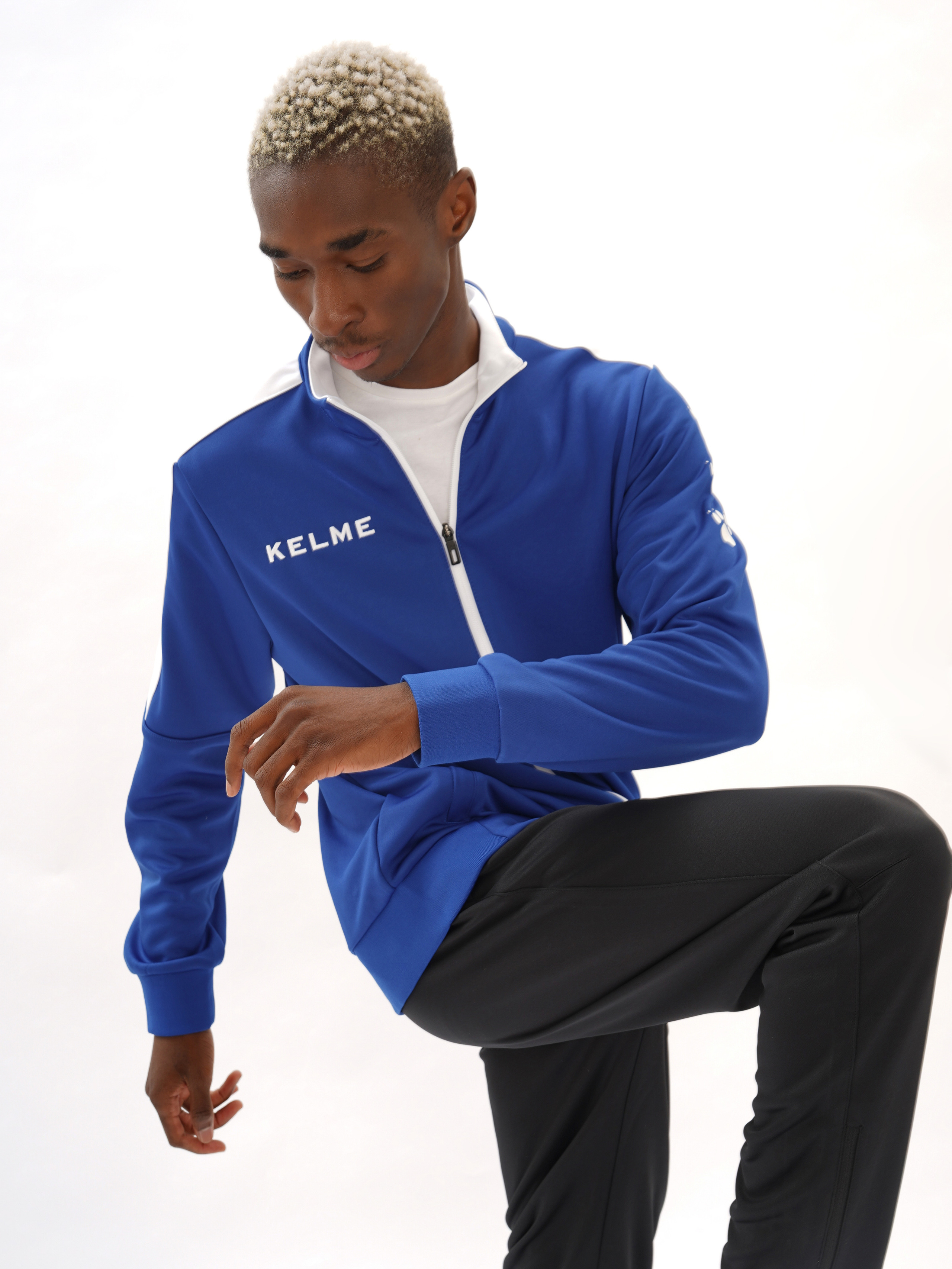 KELME — спортивная одежда. Коммерческий фотограф в Москве Хабибуллина Эльза