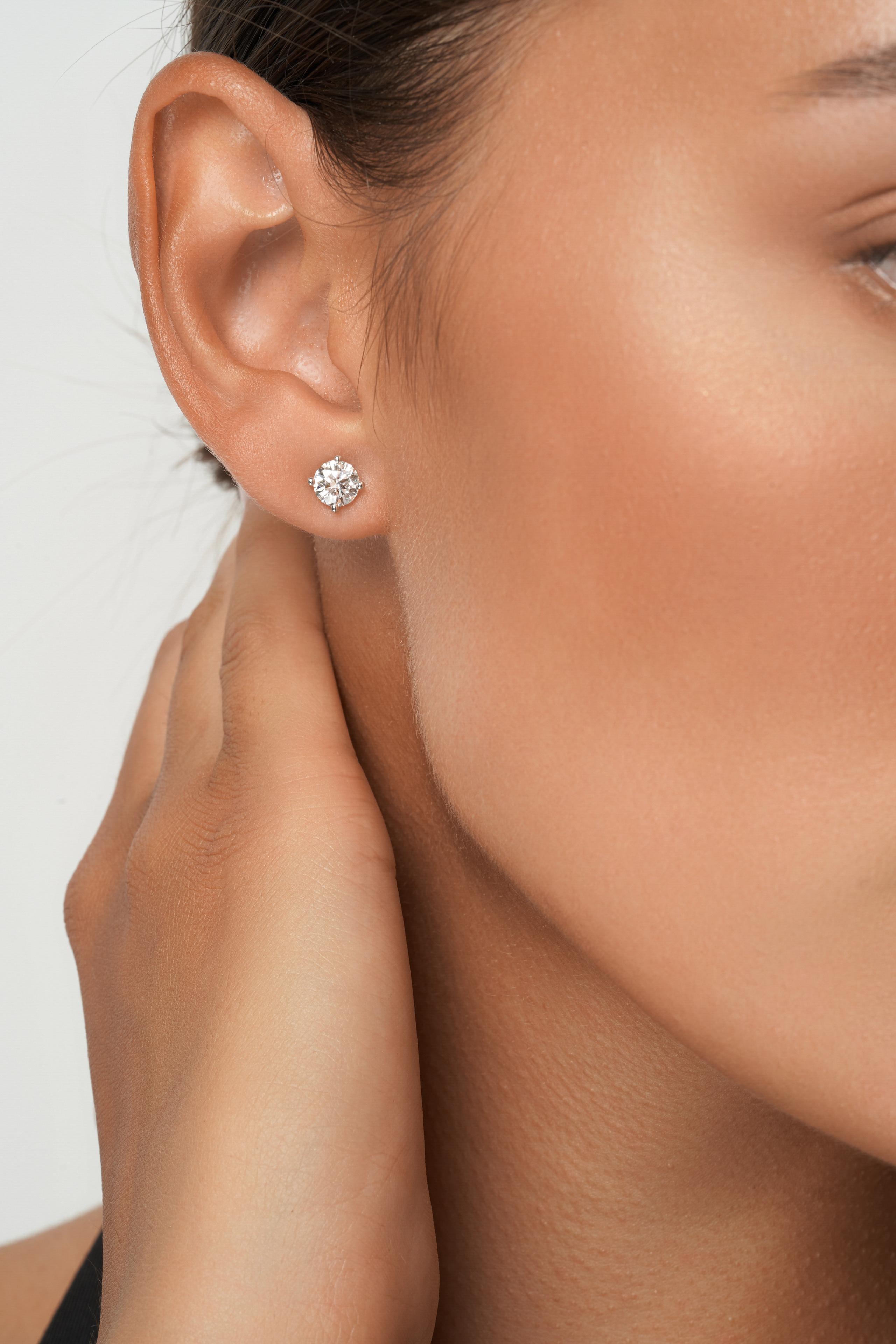 Bazel jewelry — элитные ювелирные украшения. Коммерческий фотограф в Москве Хабибуллина Эльза