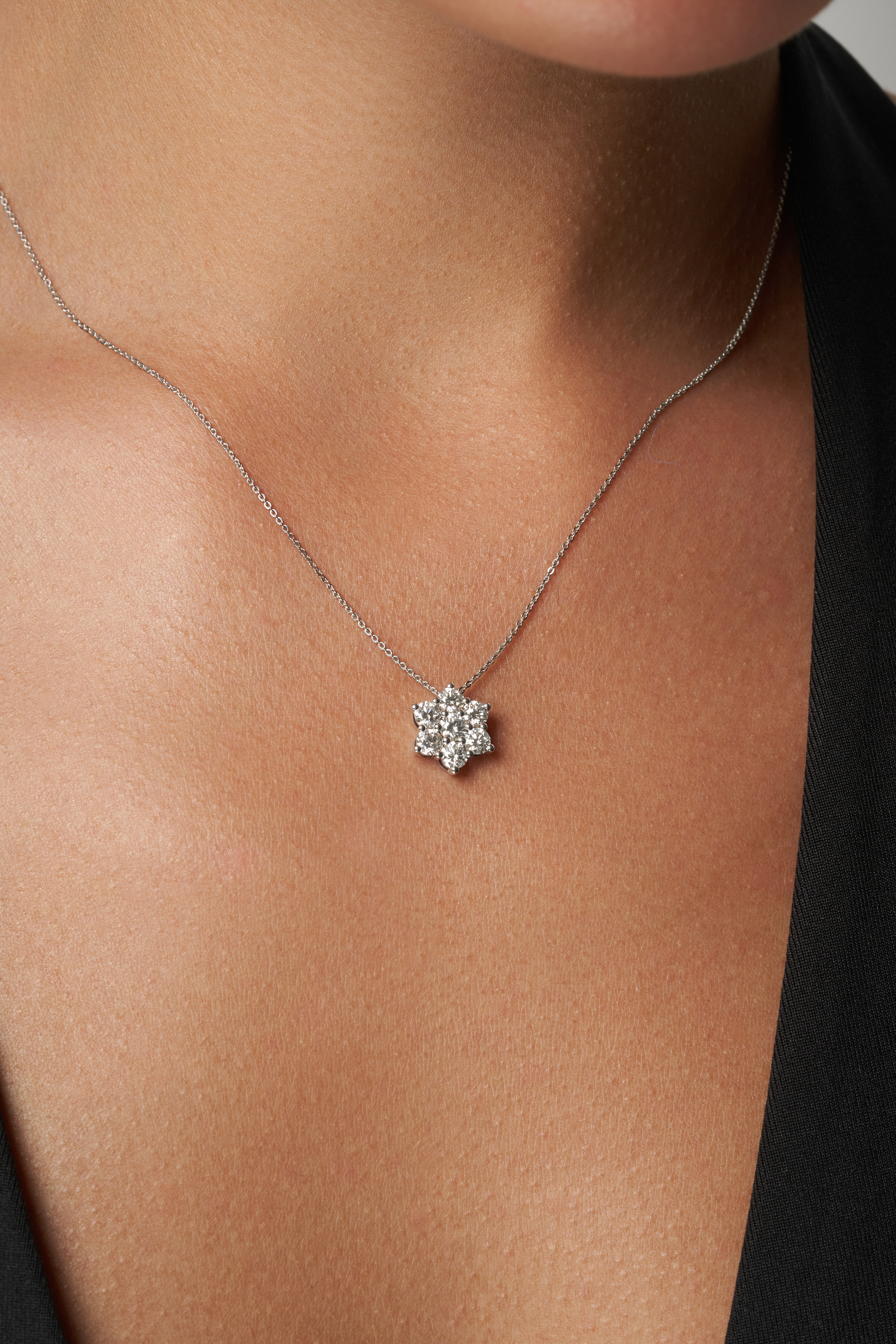 Bazel jewelry — элитные ювелирные украшения. Коммерческий фотограф в Москве Хабибуллина Эльза