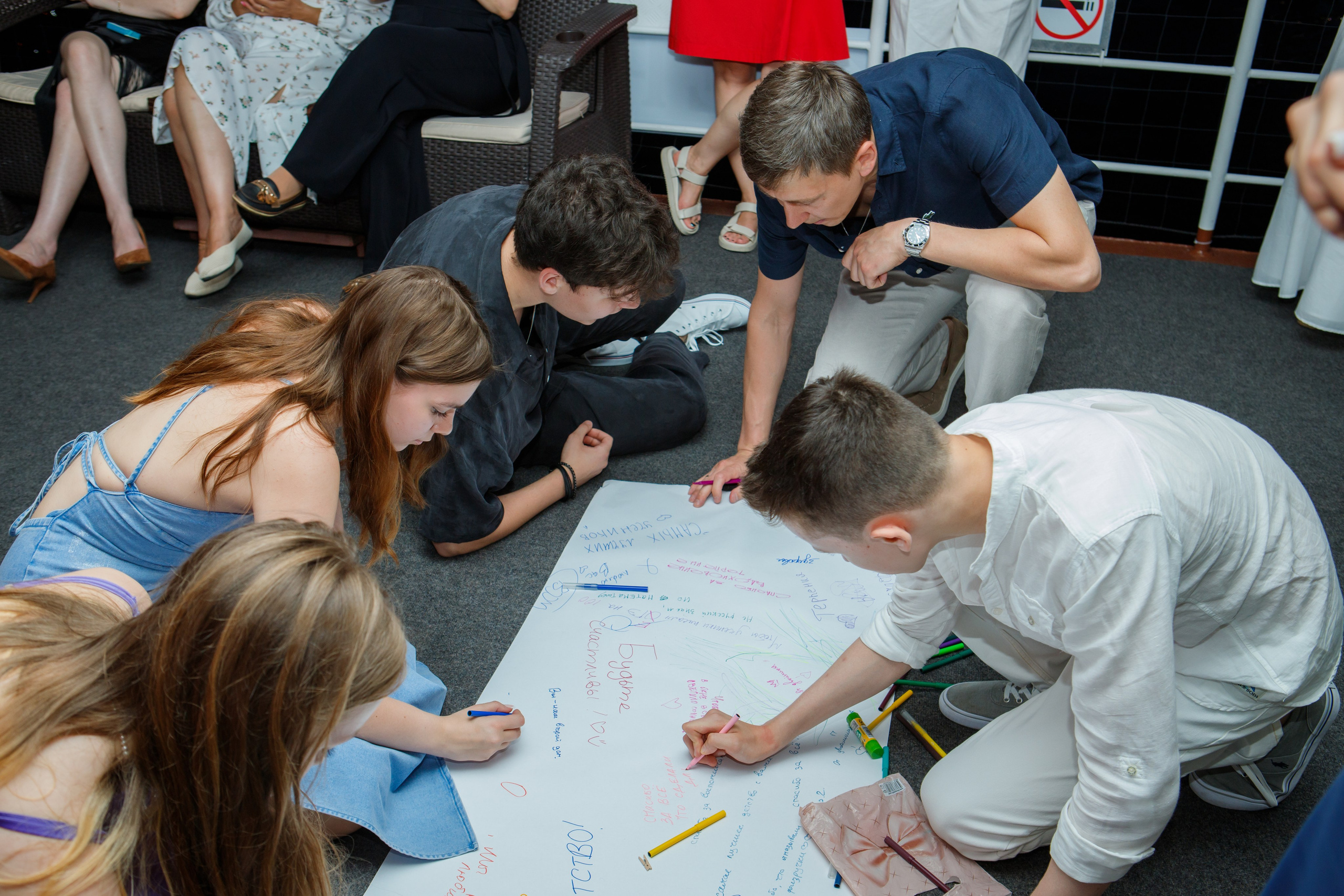 9 класс / Гимназия № 1558 имени Росалии де Кастро / Выпускной. Детский и семейный фотограф Мария Киселёва. Москва