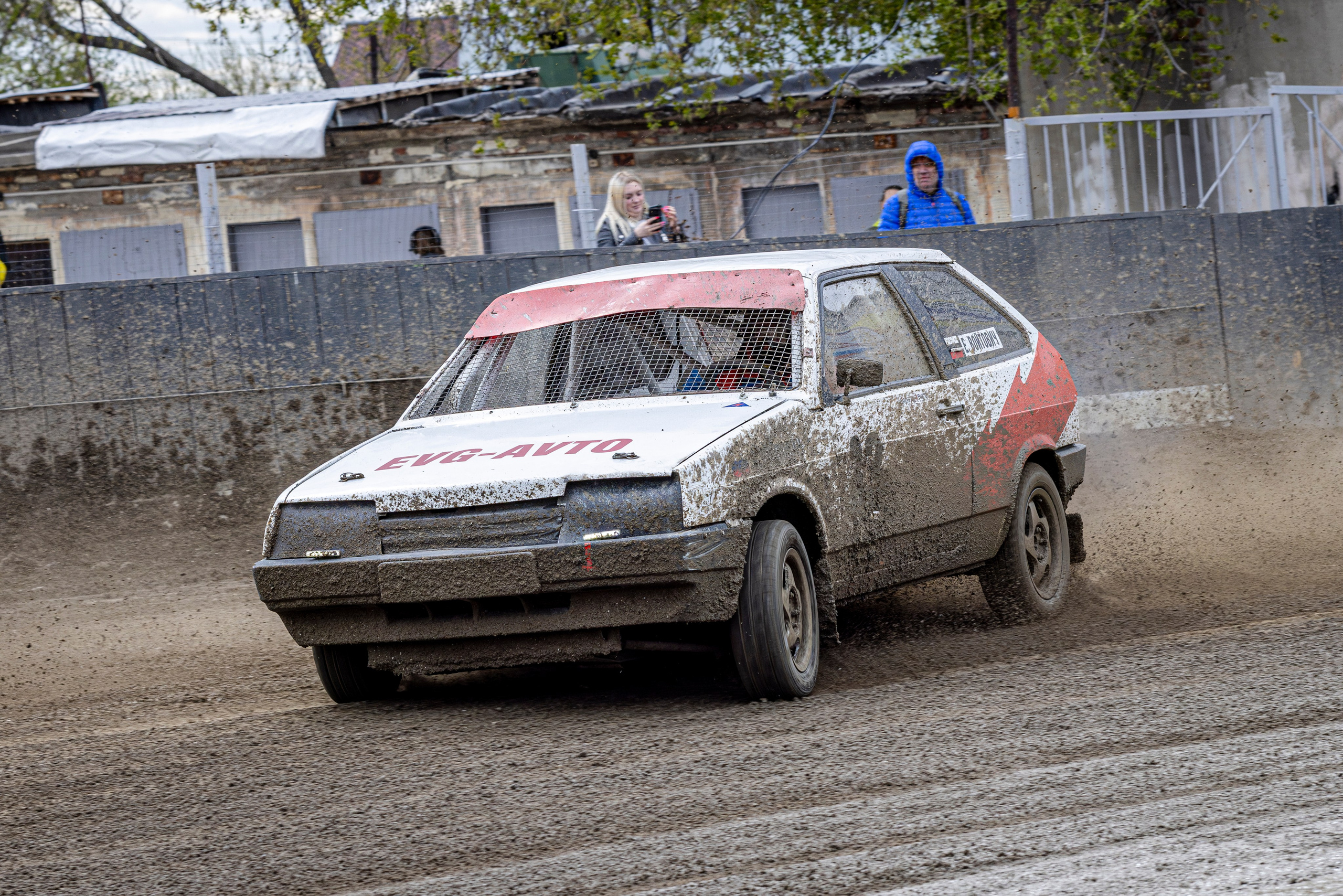 Автогонки на гаревой дорожке. Bertran Ordo