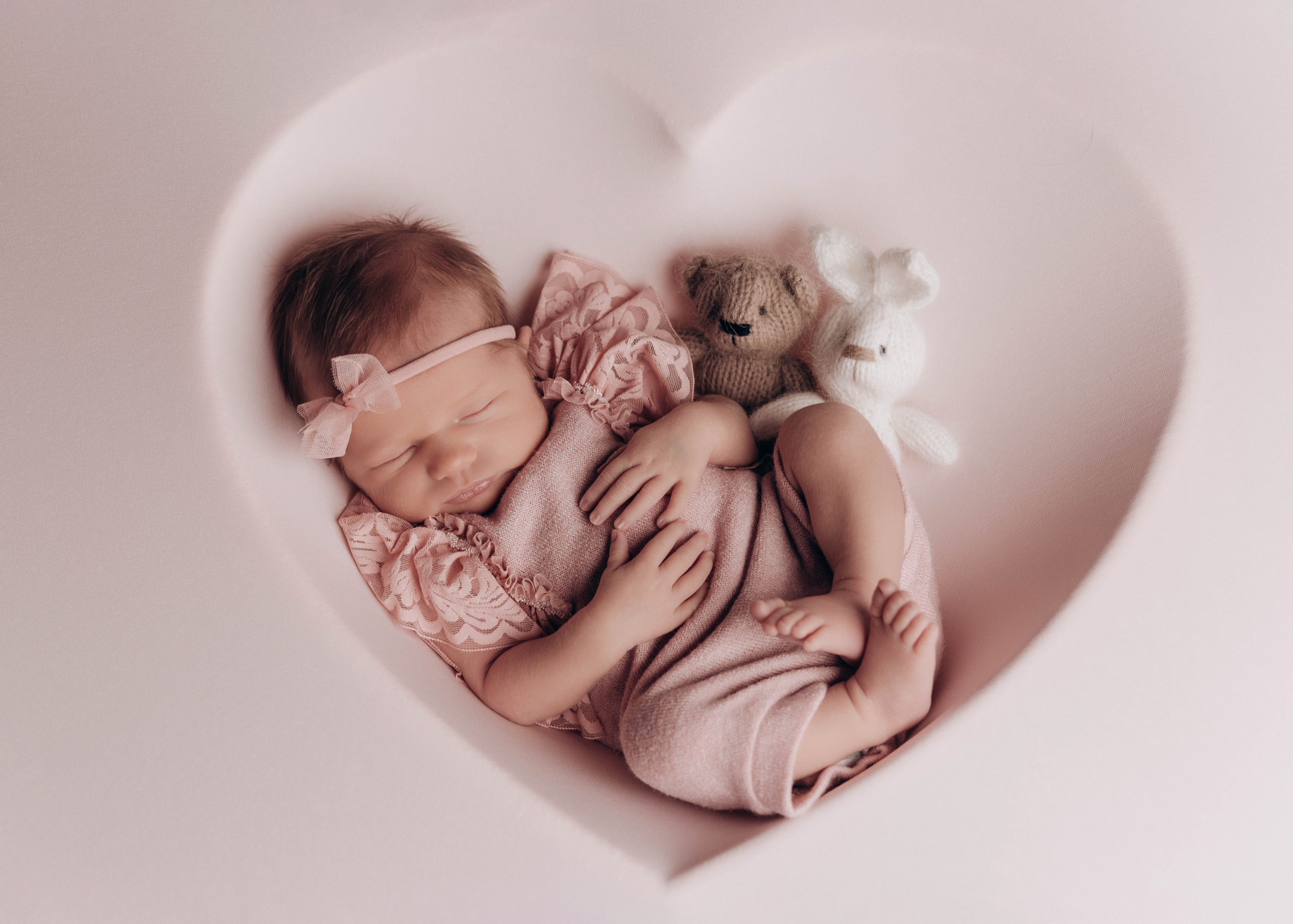 НОВОРОЖДЕННЫЕ МАЛЫШИ. Фотосессия новорожденных в Москве и Московской области