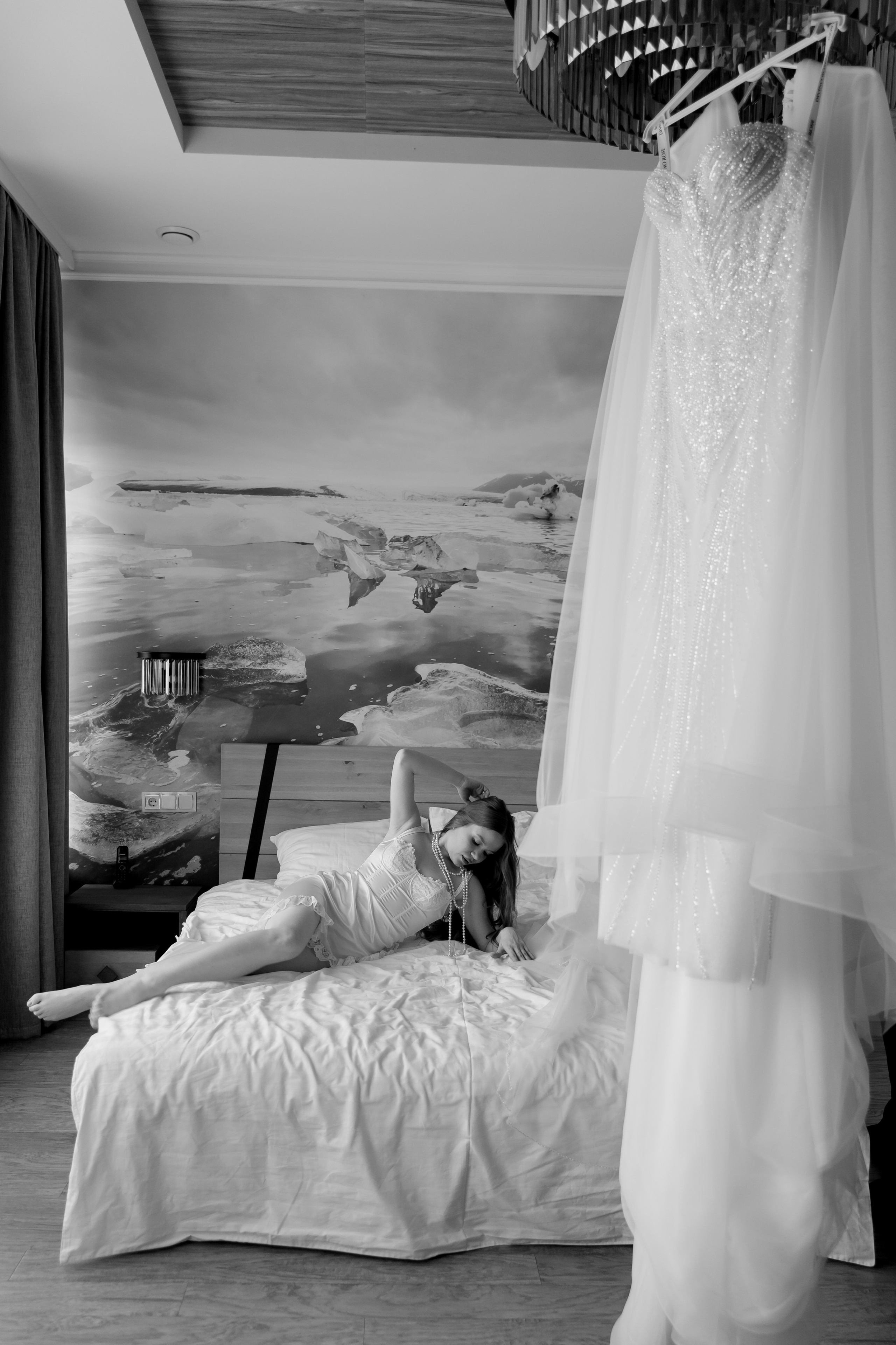 СВАДЕБНАЯ СЬЕМКА СБОРОВ В ОТЕЛЕ И ВЫЕЗД НА ЦЕРЕМОНИЮ (СНЯТО В СИБИРЕ В НИЖНЕВАРТОВСКЕ). Профессиональный фотограф, Санкт-Петербург — Виктория Богомолова