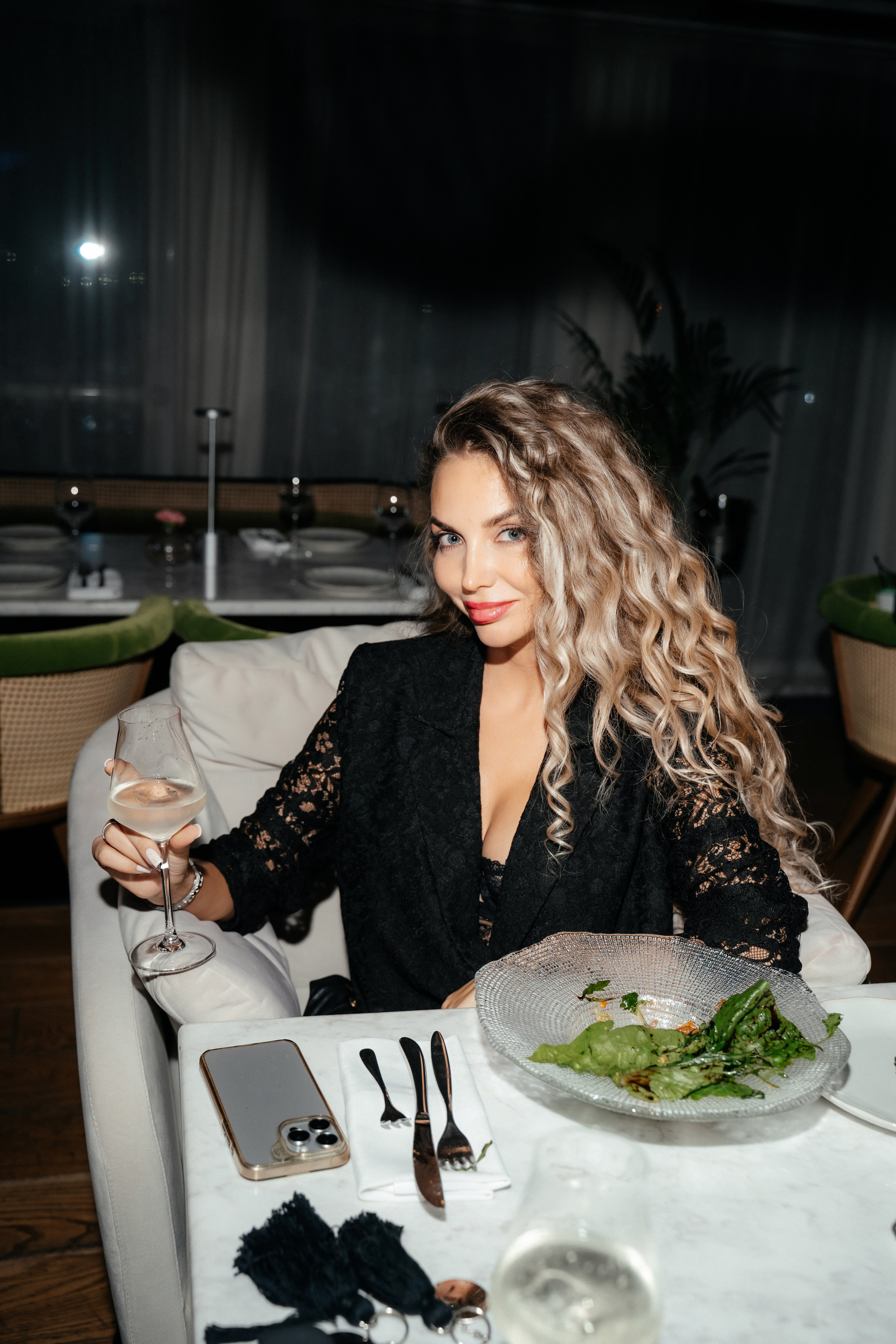 1 марта (пятница). BENUAR Restaurant