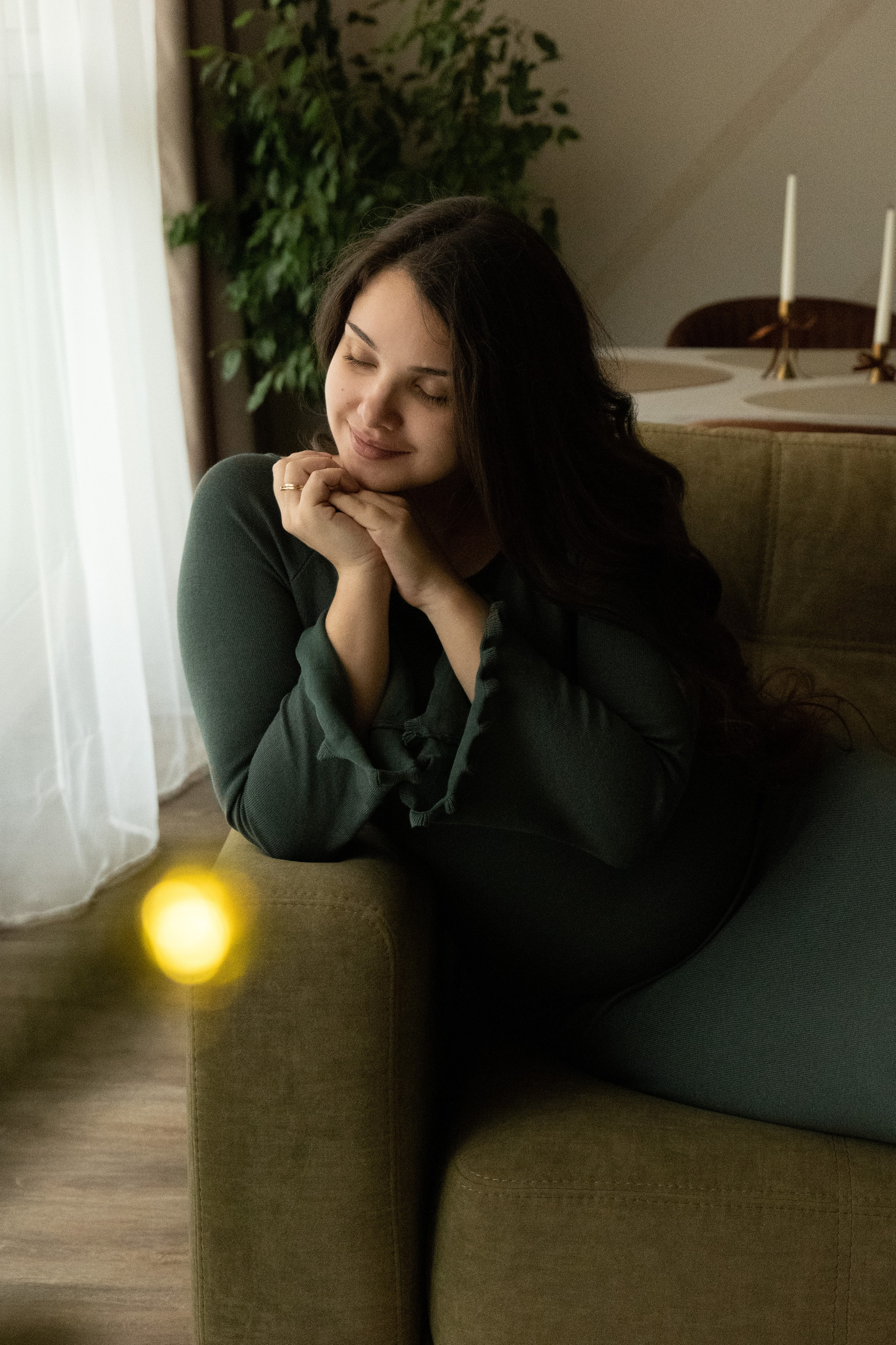 Домашняя новогодняя фотосесиия беременности. Фотограф видеограф Ольга Василевская