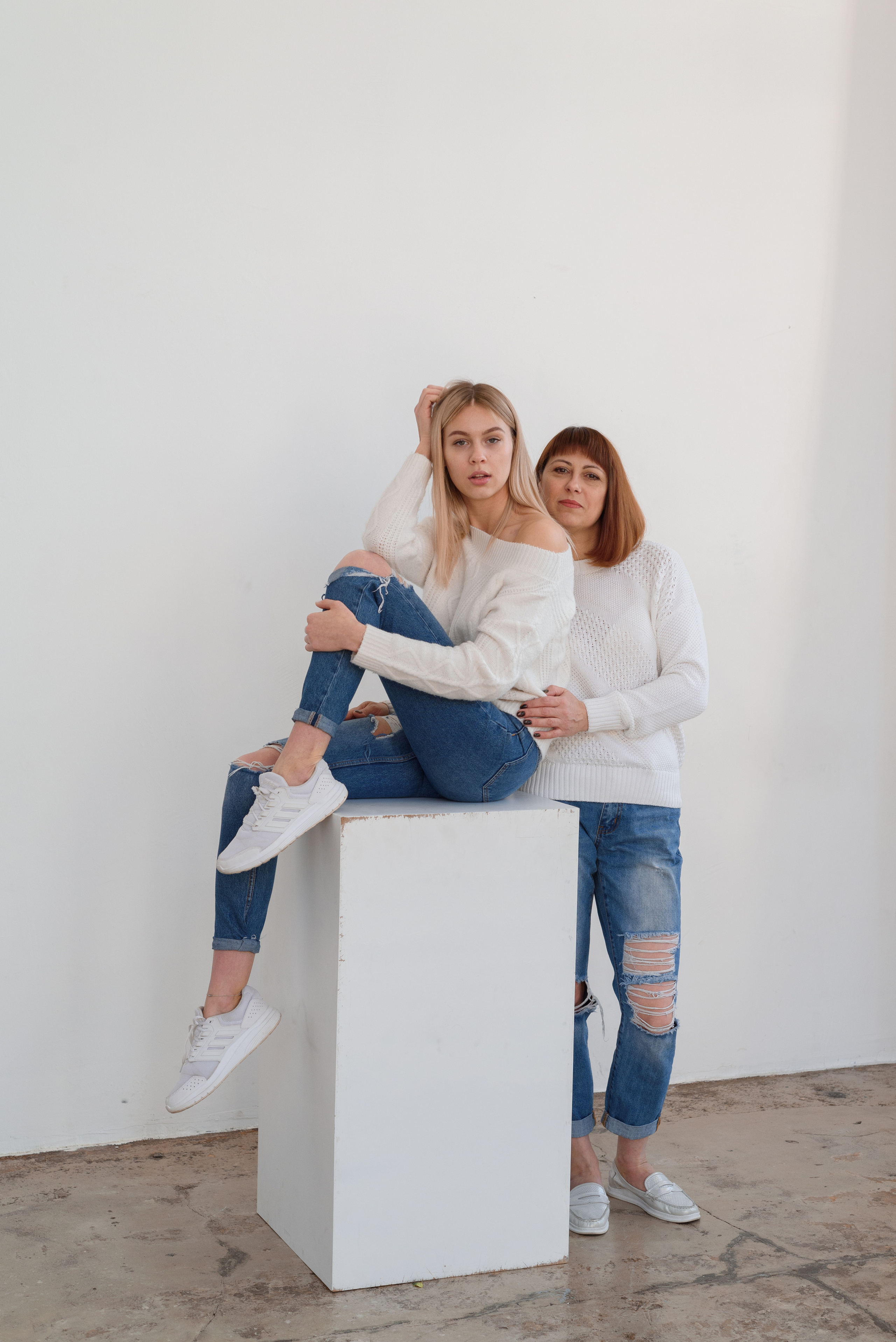 Работы Алёны. Школьные и выпускные альбомы