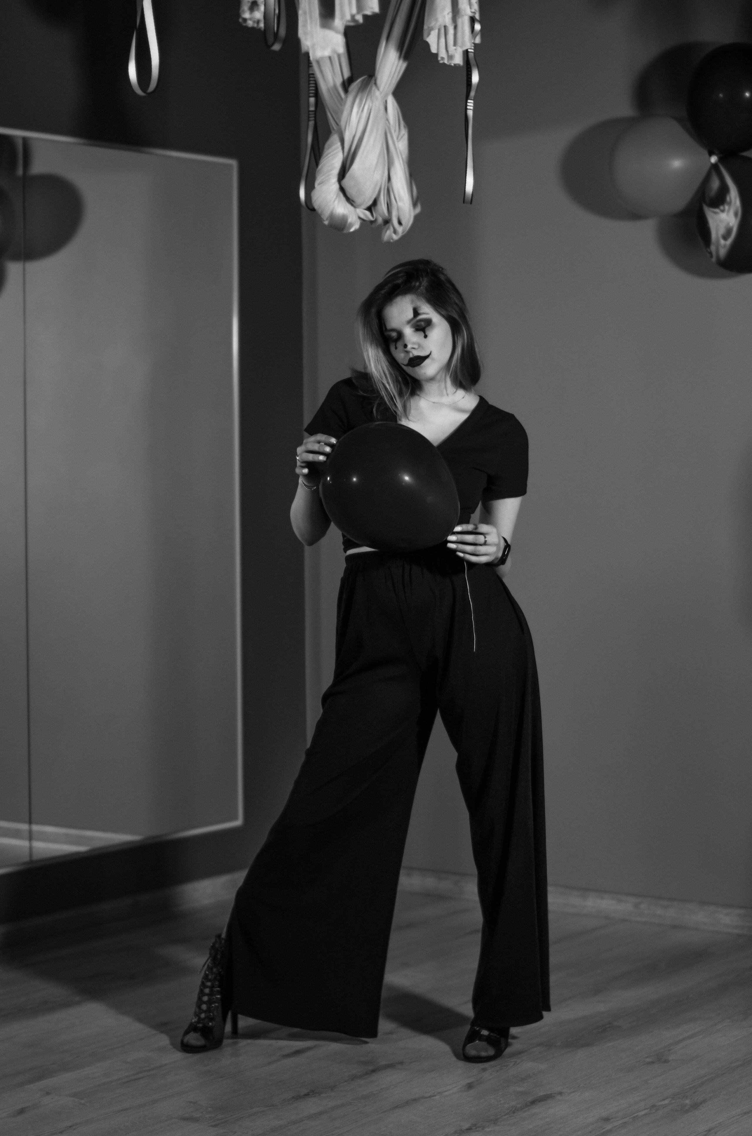 Фоторепортаж мероприятия в фитнес-клубе. Денисова Аля — фотограф для парных съемок и индивидуальных историй в Барнауле