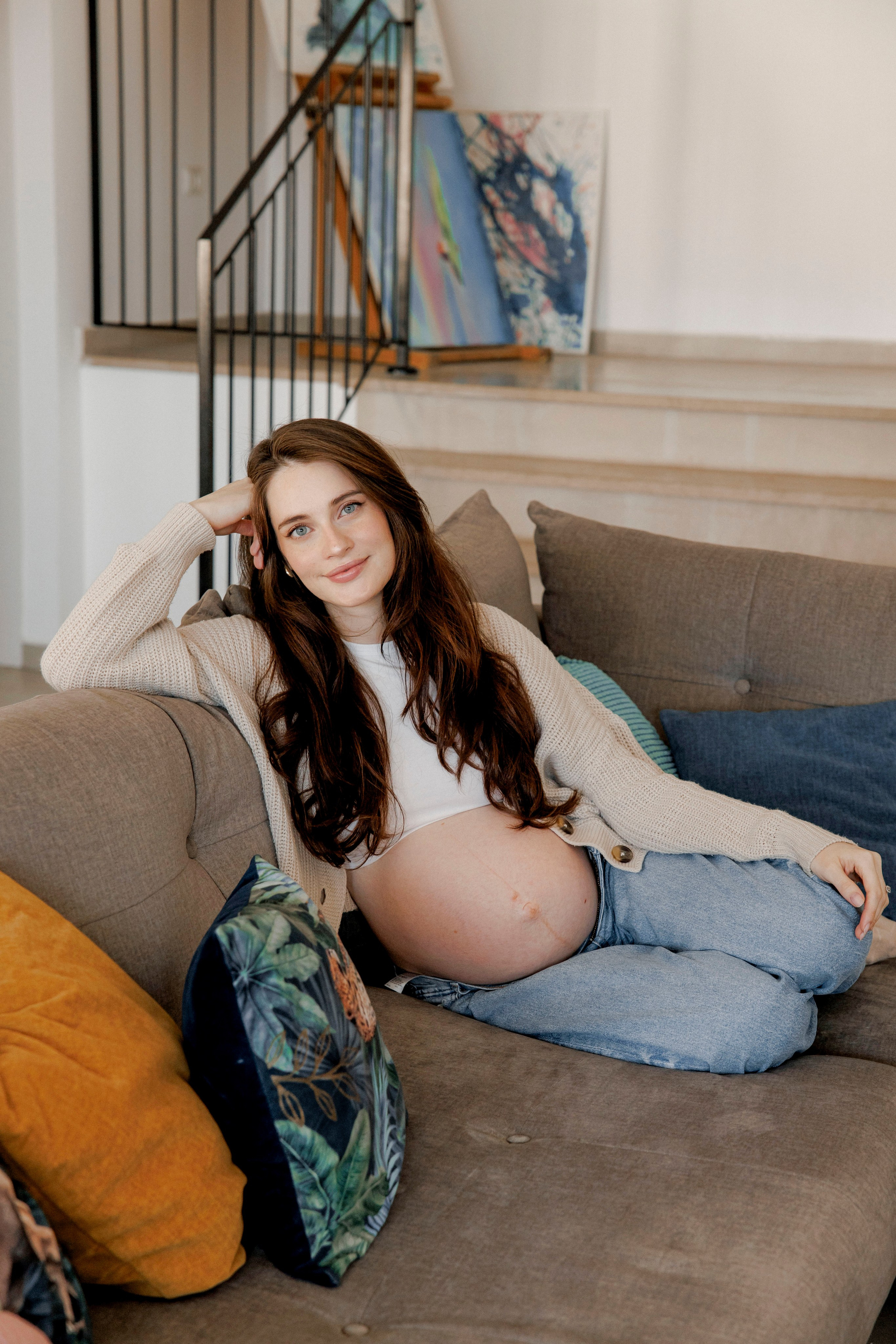 Pregnancy photoshoot (home/park/beach). Главная