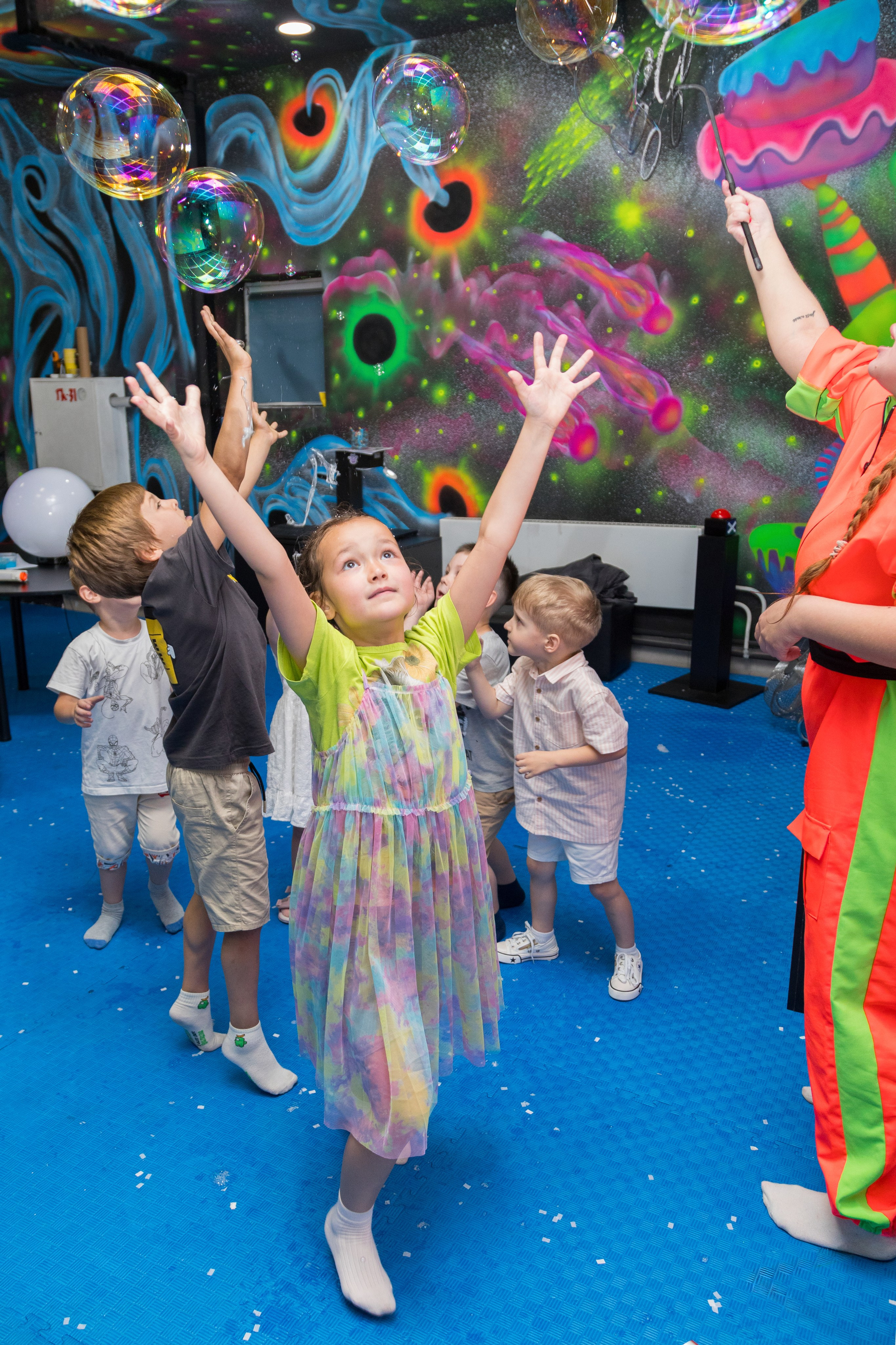 День рождения Феди, 5 лет. НЕОПАРК. Детский и контент фотограф Надя Волкова Санкт-Петербург