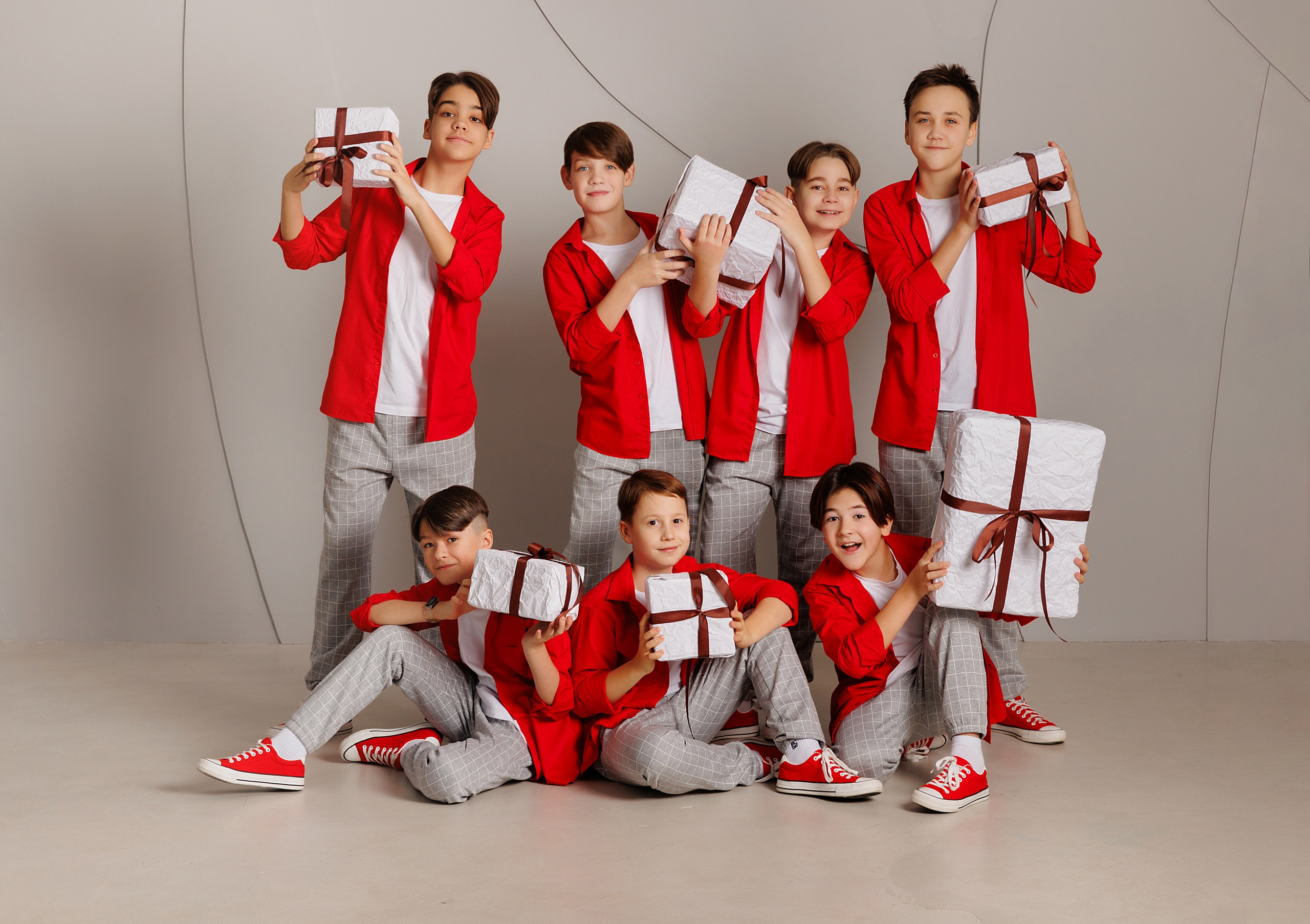 1 и 4 классы. Выпускные альбомы Красноярск