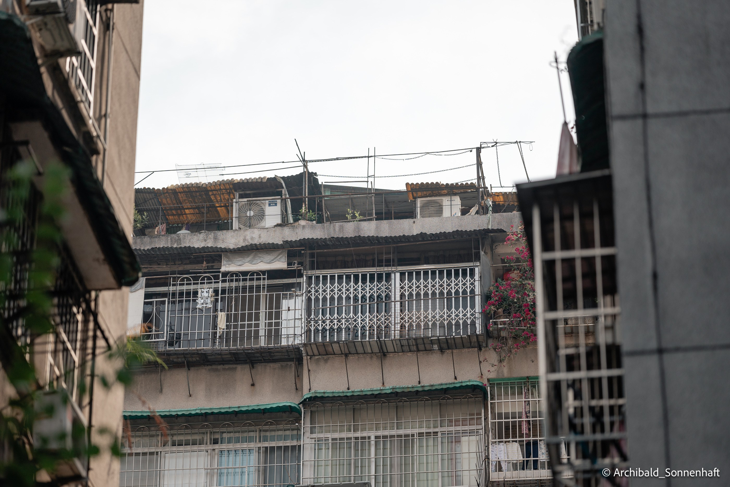 Yuexiu district in Guangzhou. Photographer in Guangzhou, China. Archibald Sonnenhaft