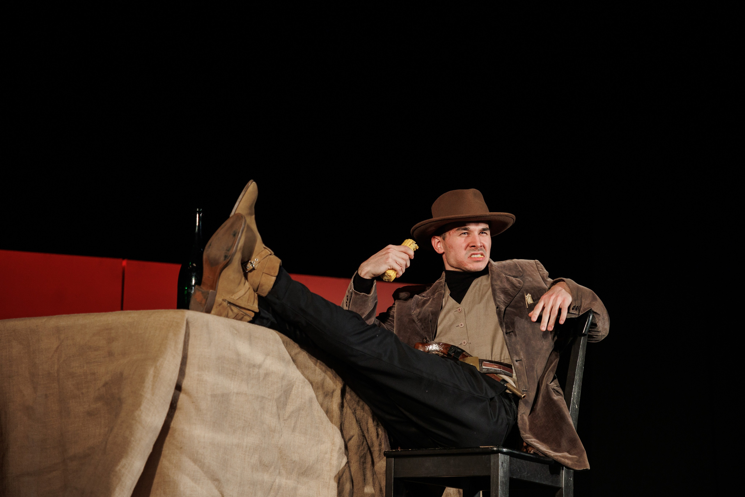 МХАТ. Новый квадрат. Фотограф городских и семейных событий Артем Карпухин