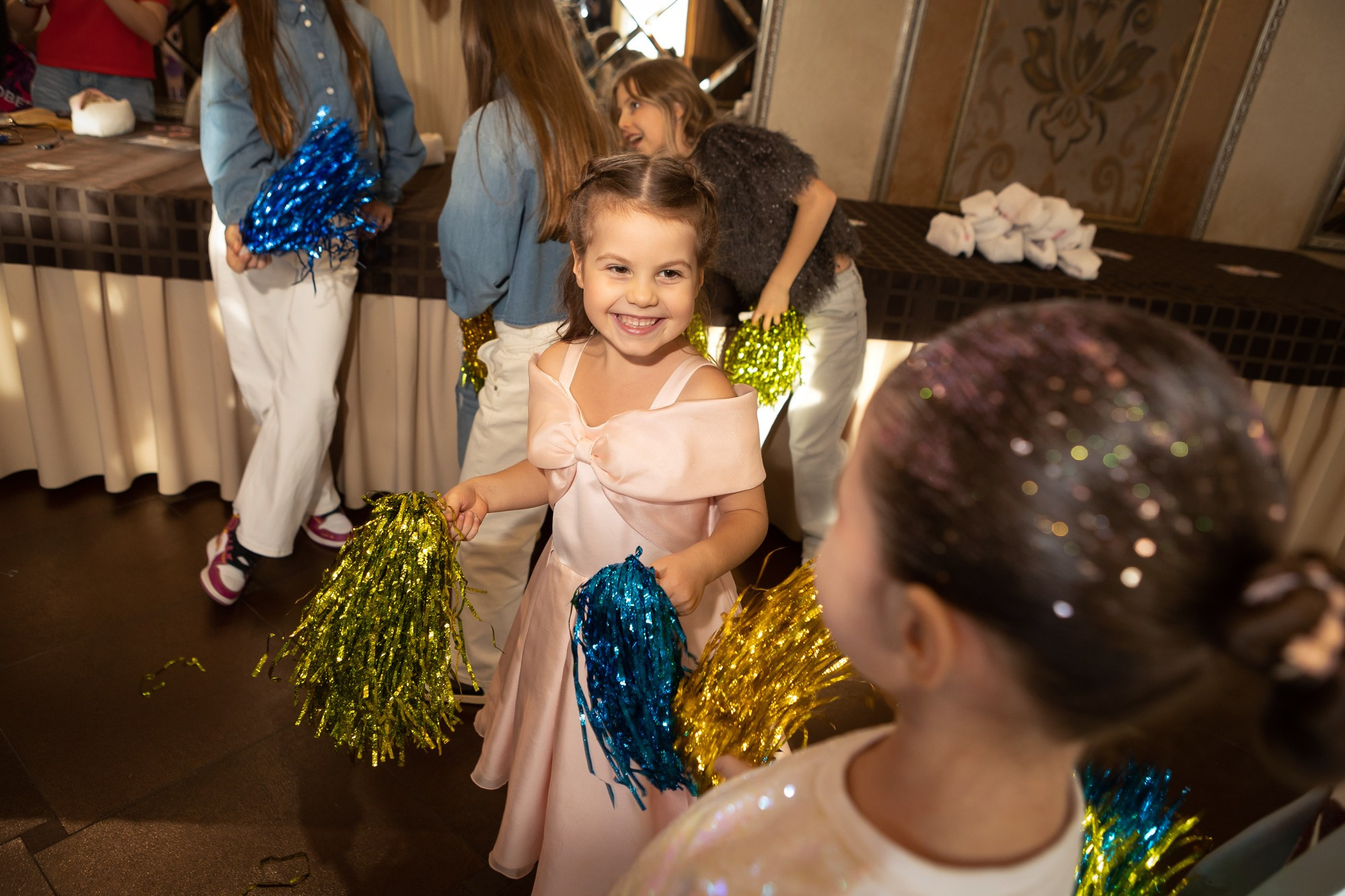 День Рождения Анастасии в ресторане Инконтро. Фотограф в Оренбурге. Профессиональный фотограф