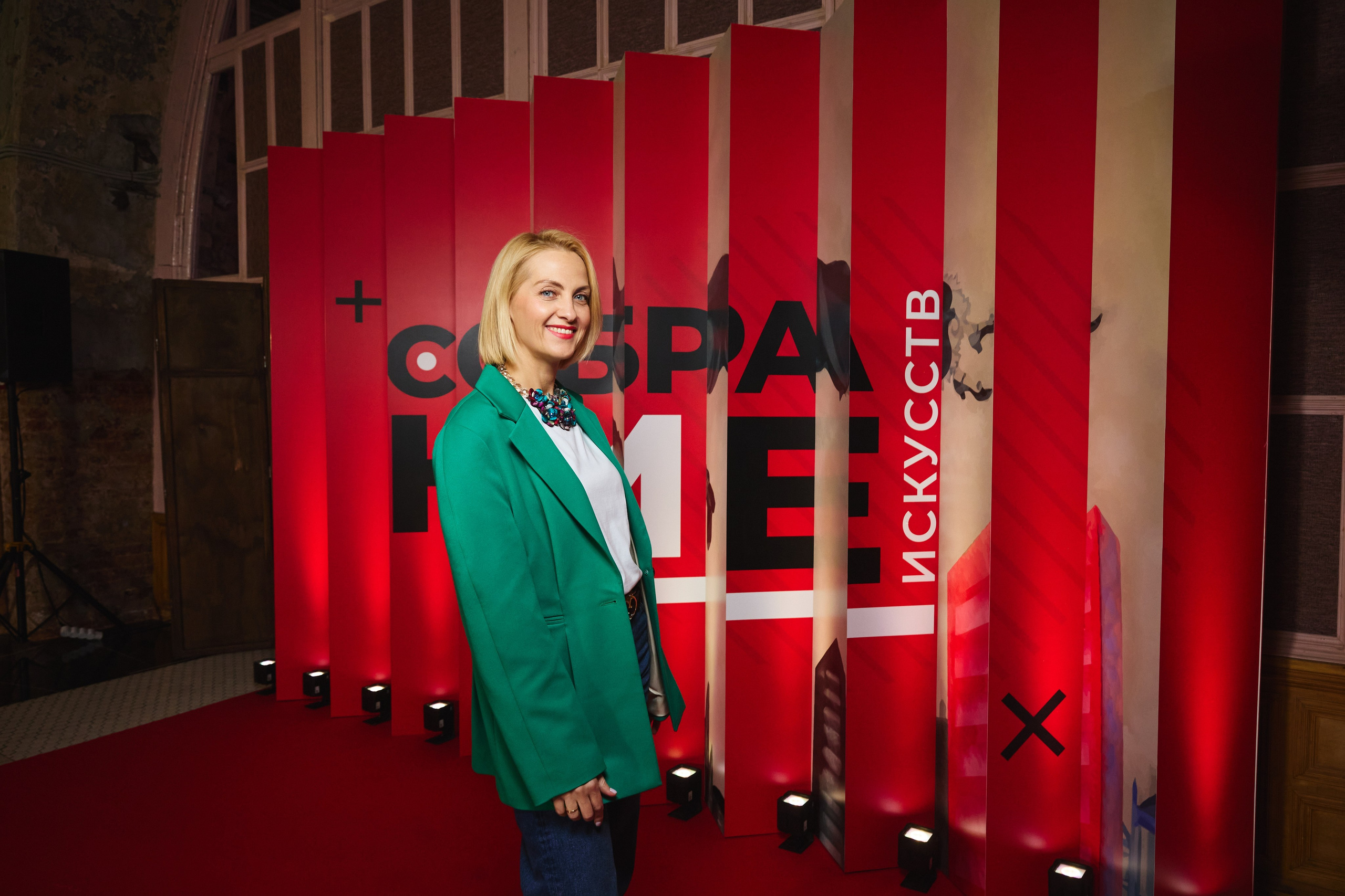 Альфа-Банк: Собрание Искусств в Санкт-Петербурге. КонТайм: профессиональная съемка для организаций