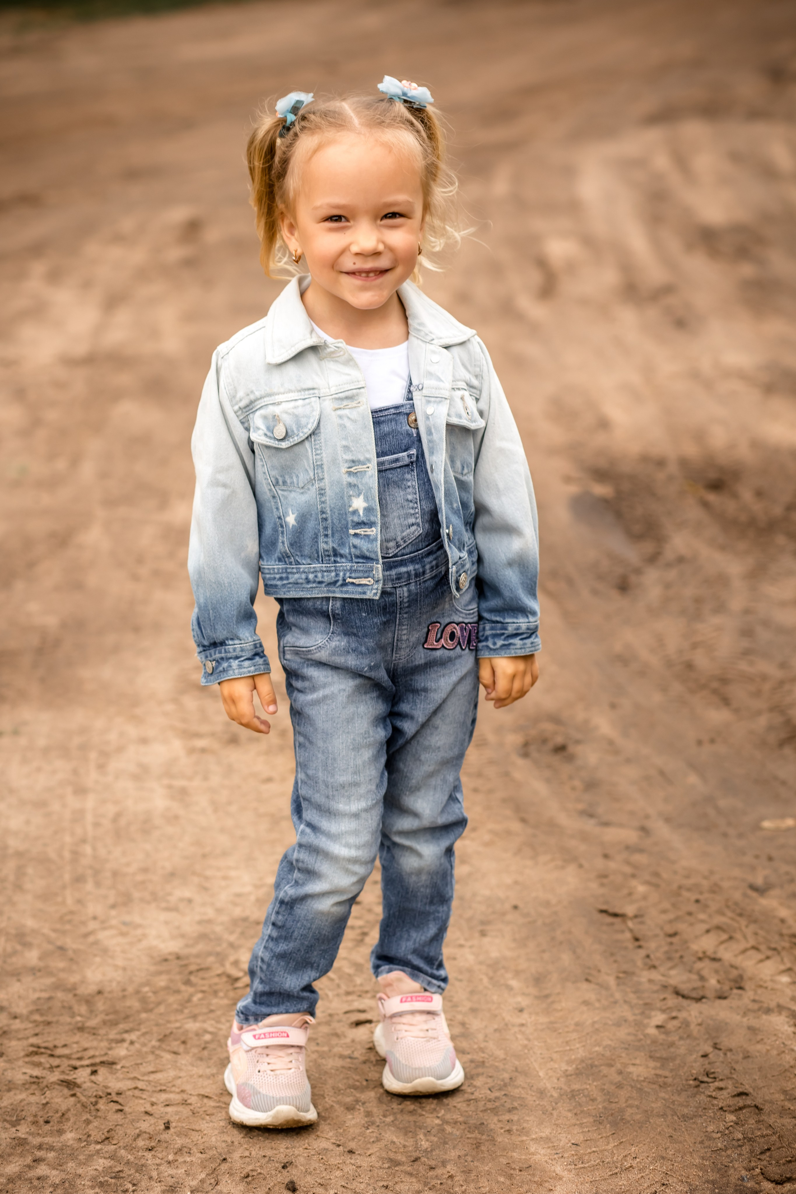 Катя с детками