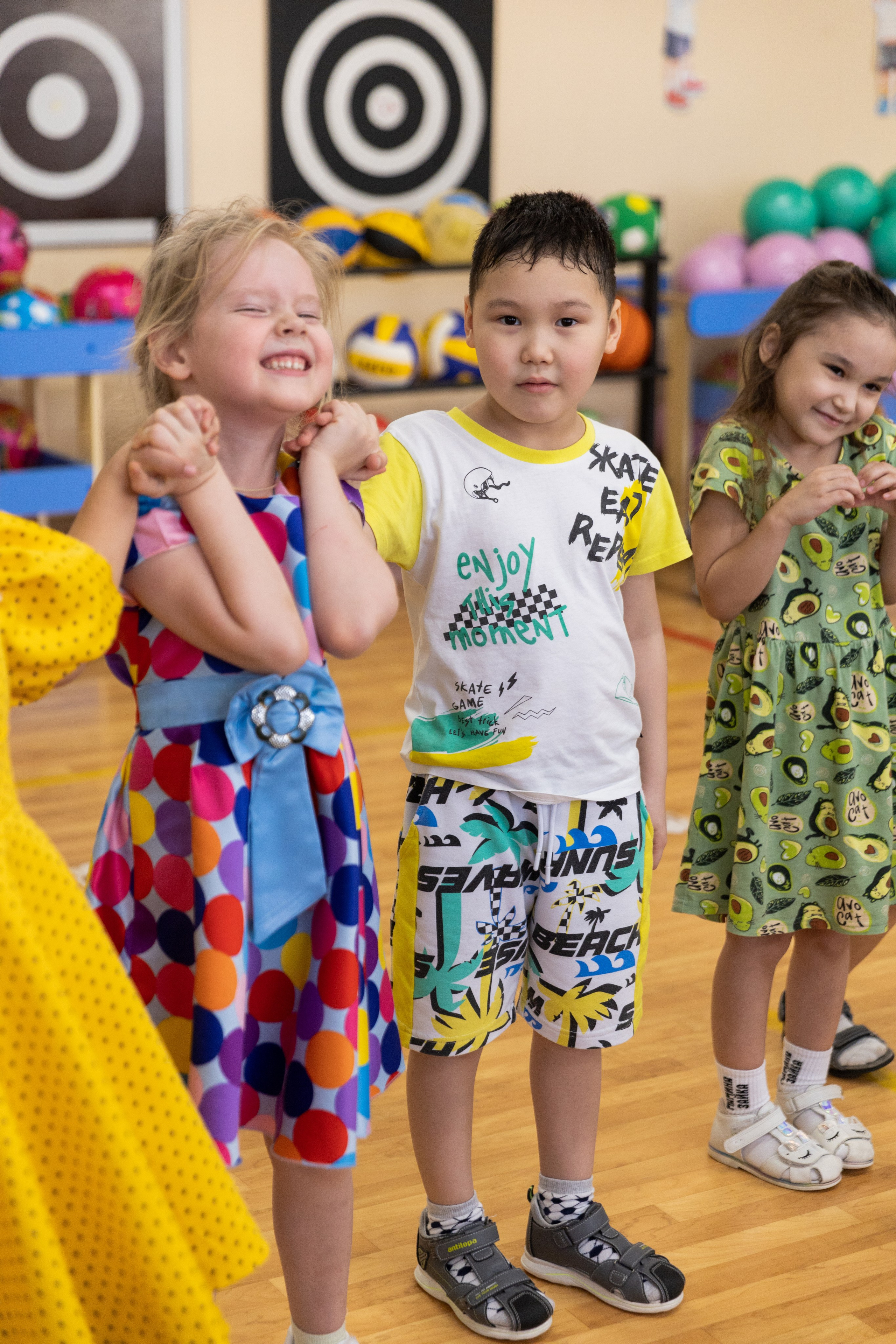 Репортаж из жизни группы для альбомов. Литовкина Анастасия фотограф, выпускные альбомы г. Мирный