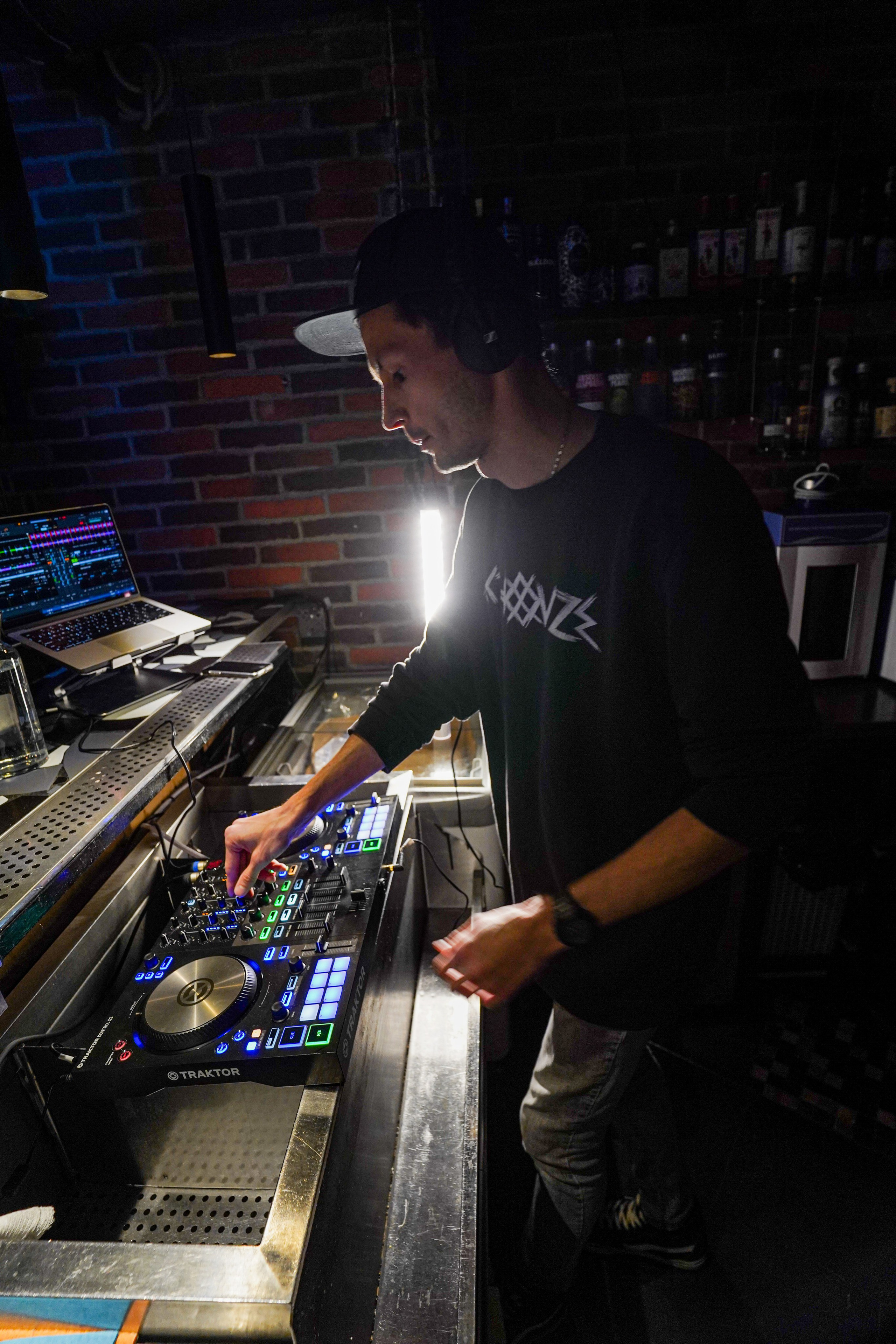 ВЕЧЕРИНКА. Фотограф Рамиль Фасхутдинов