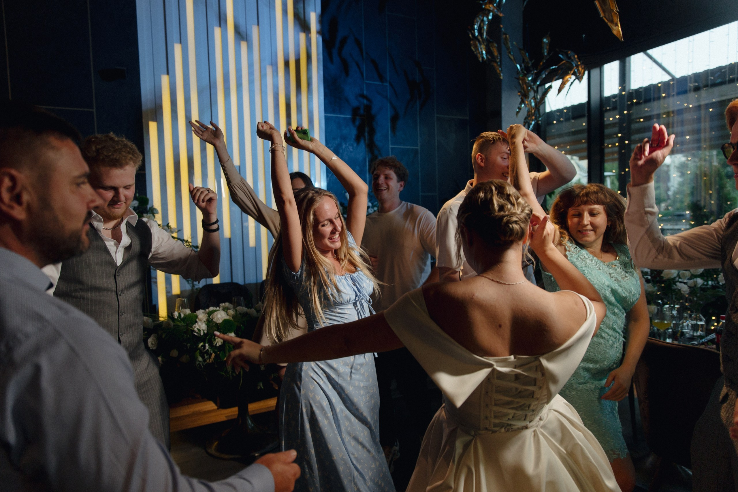 Роскошная свадьба в ресторане Тач в Москве. Праздничное агентство ПИОН