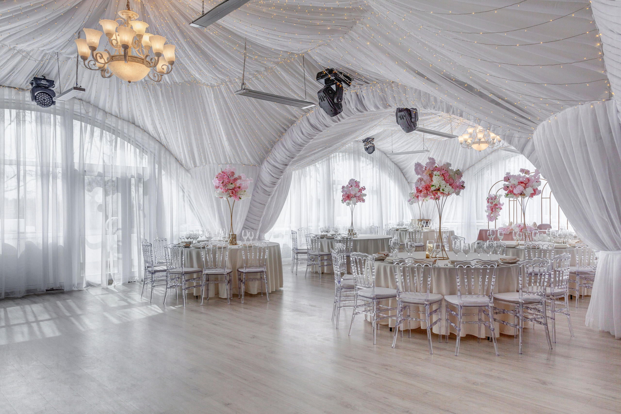 Площадка № 2-22. Свадебный организатор Москва