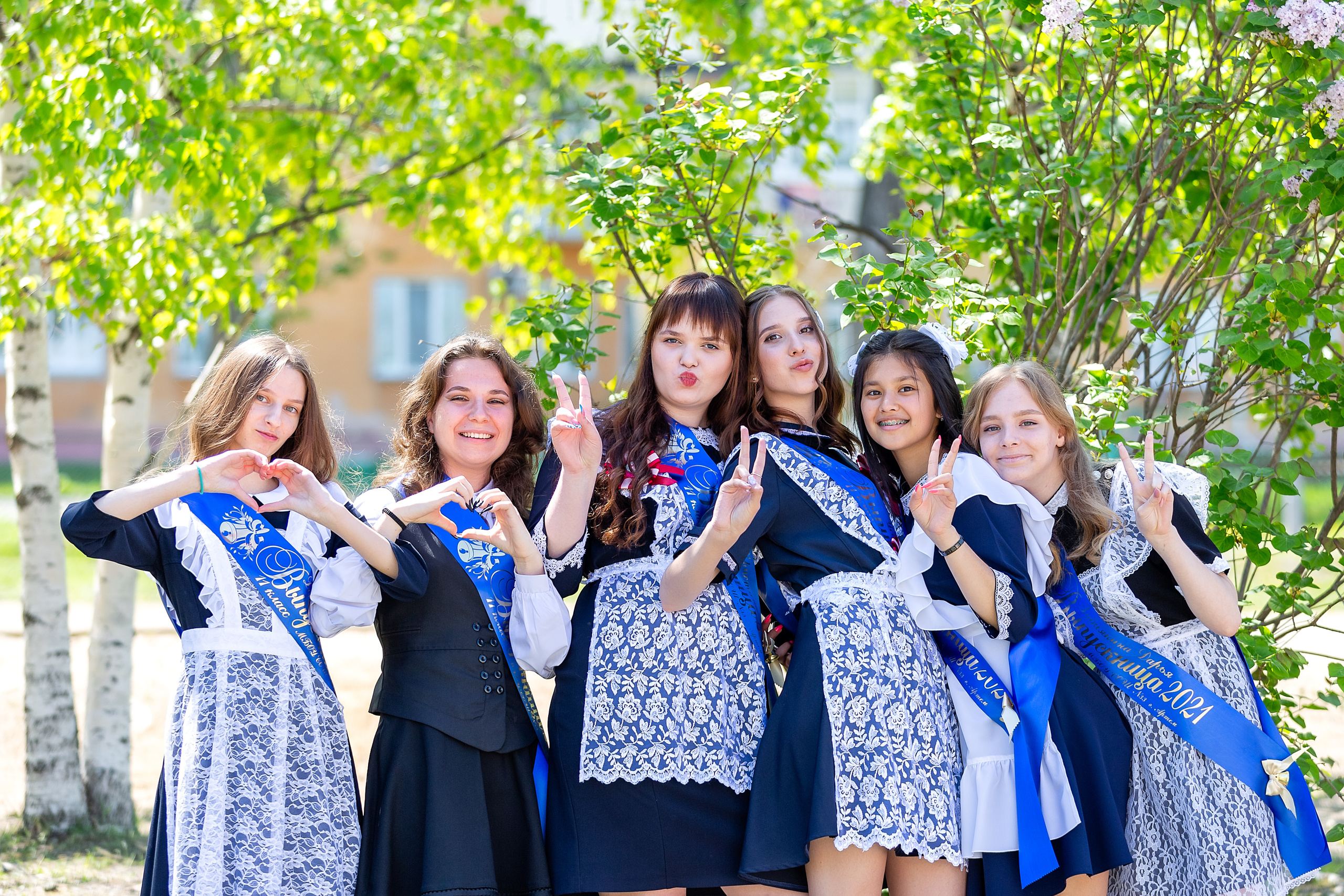 Последний звонок 33 школа. Стильный выпускной альбом Владивосток фотограф Вероника Мигачева