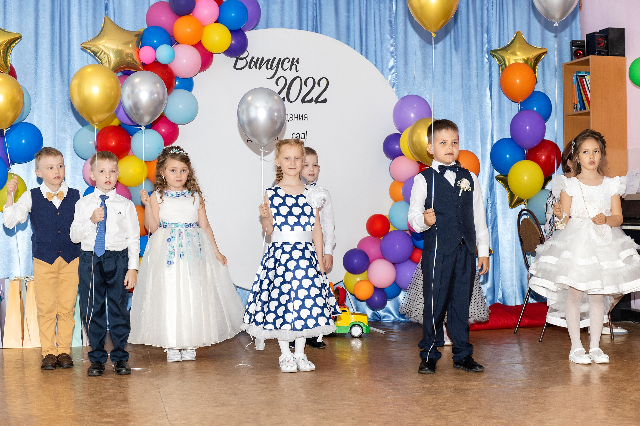 Выпускной Детский сад № 25. Стильный выпускной альбом Владивосток фотограф Вероника Мигачева