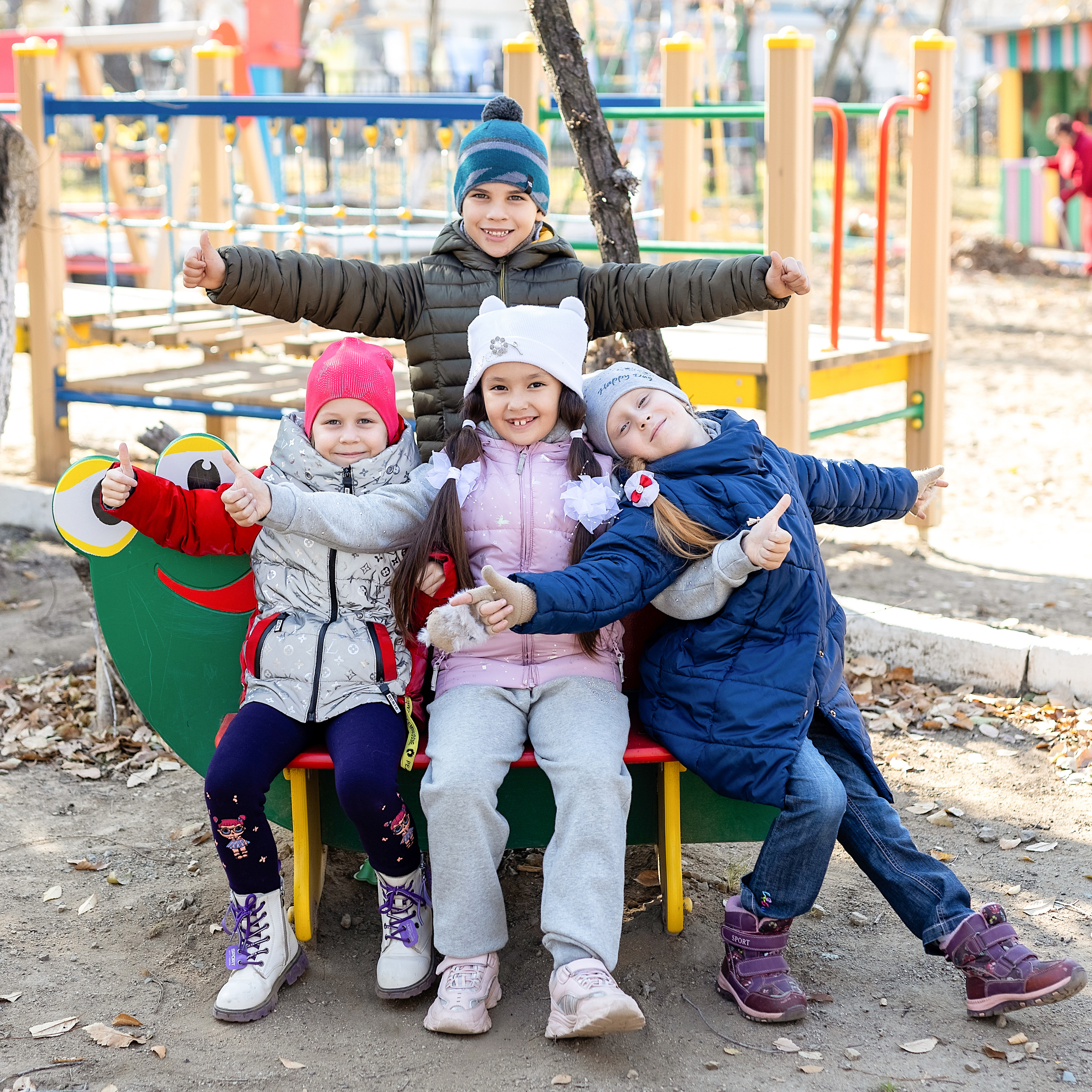 Выпускной альбом город Артем. Стильный выпускной альбом Владивосток фотограф Вероника Мигачева