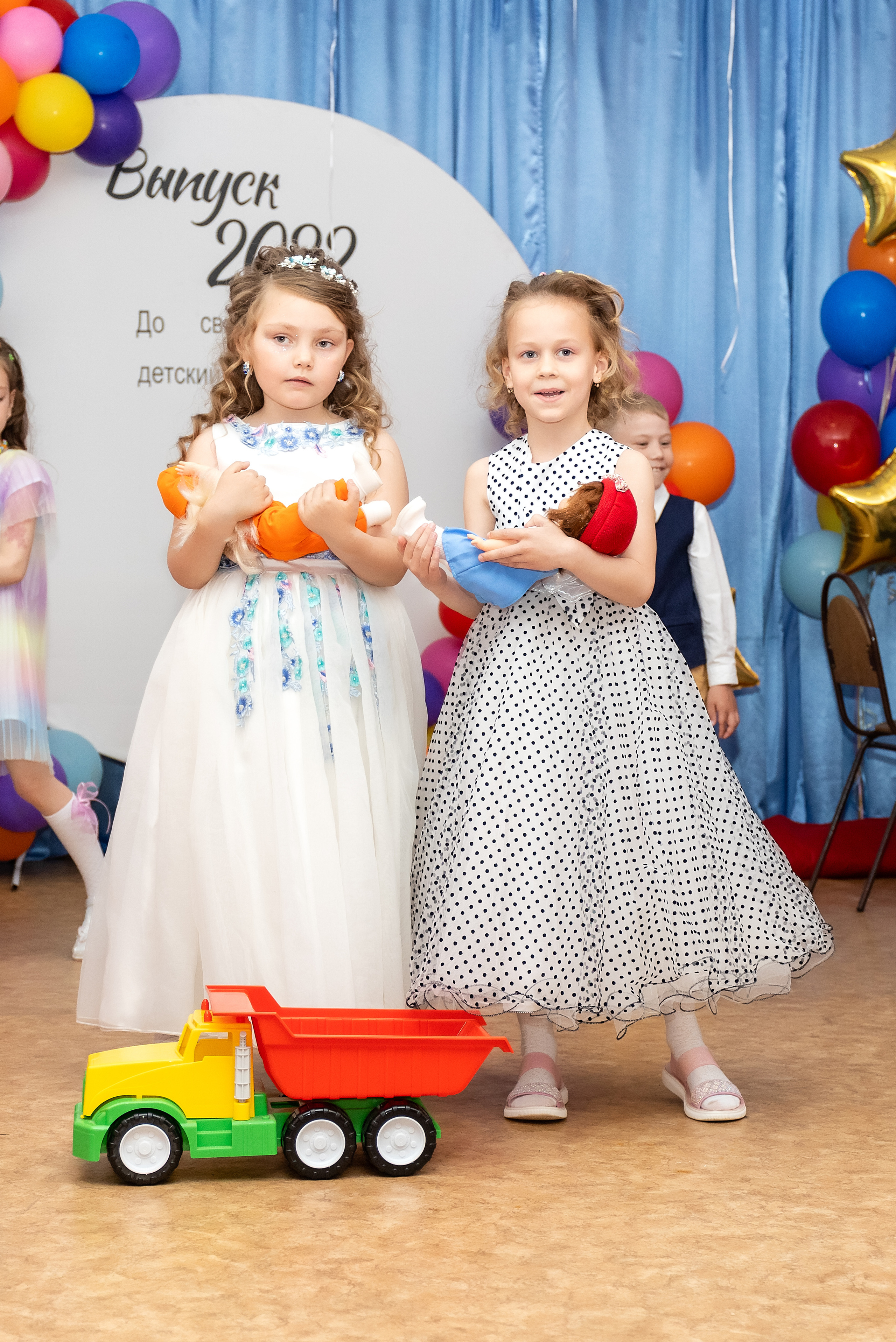 Выпускной Детский сад № 25. Стильный выпускной альбом Владивосток фотограф Вероника Мигачева