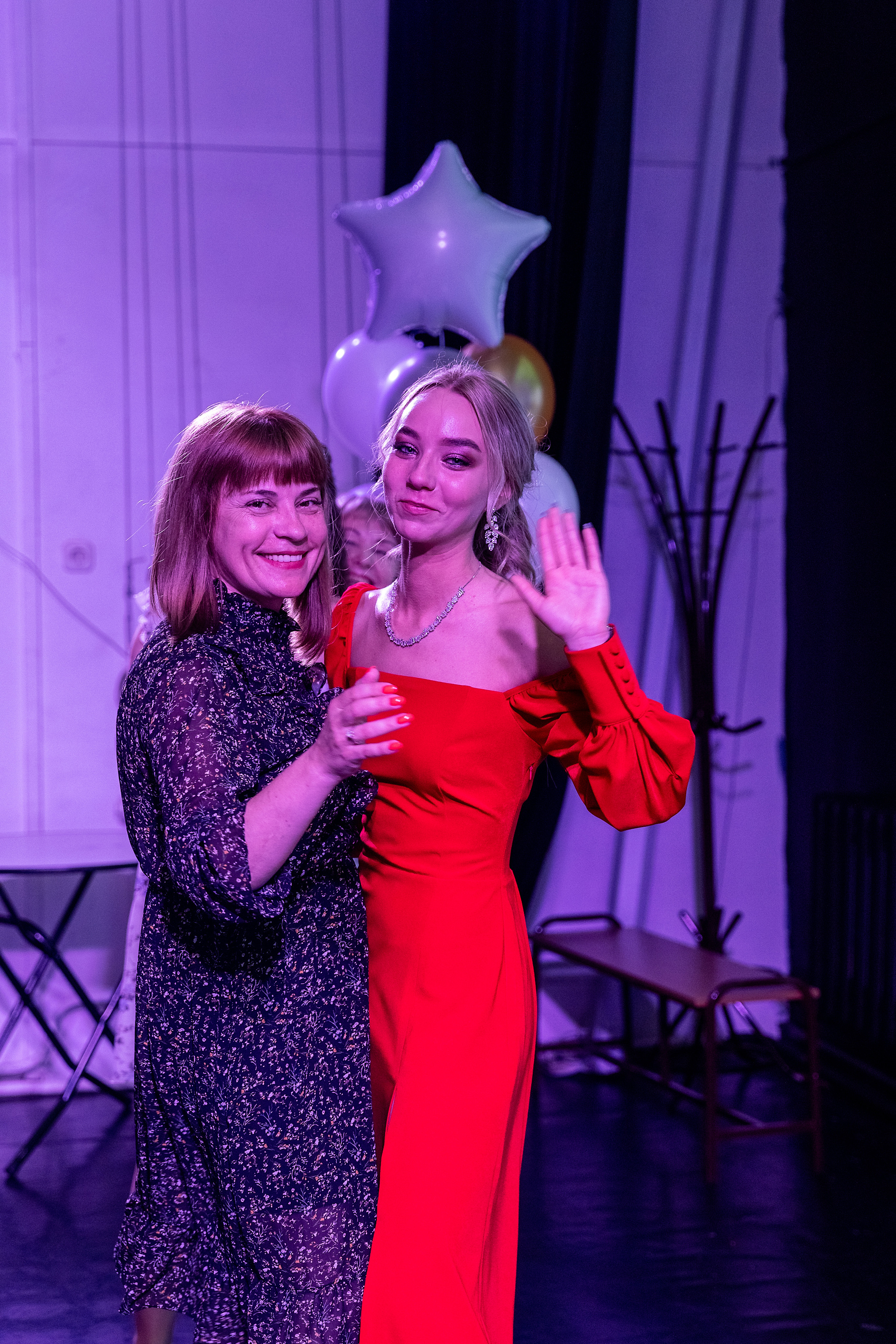 Выпускной 33 школа. Стильный выпускной альбом Владивосток фотограф Вероника Мигачева