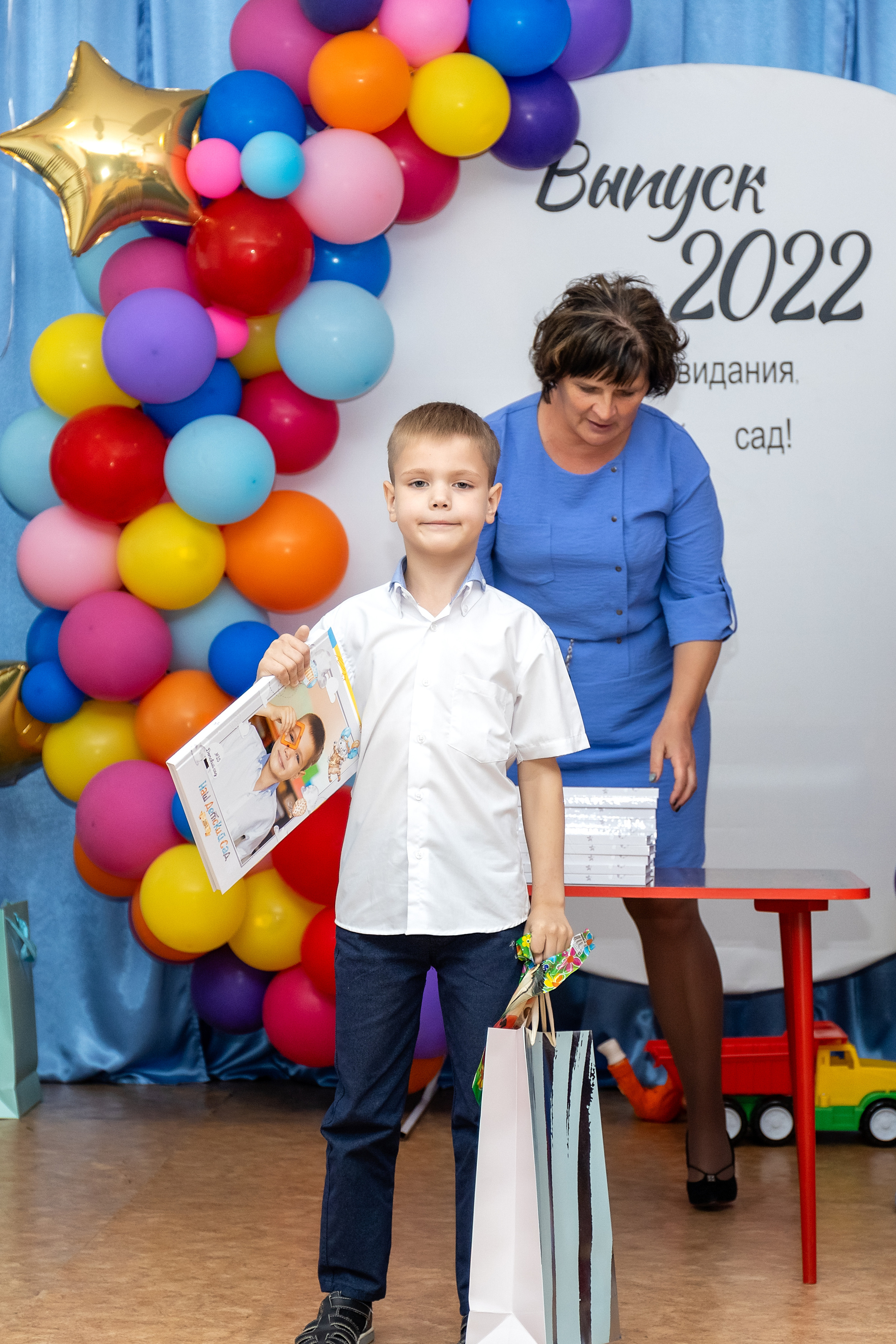 Выпускной Детский сад № 25. Стильный выпускной альбом Владивосток фотограф Вероника Мигачева