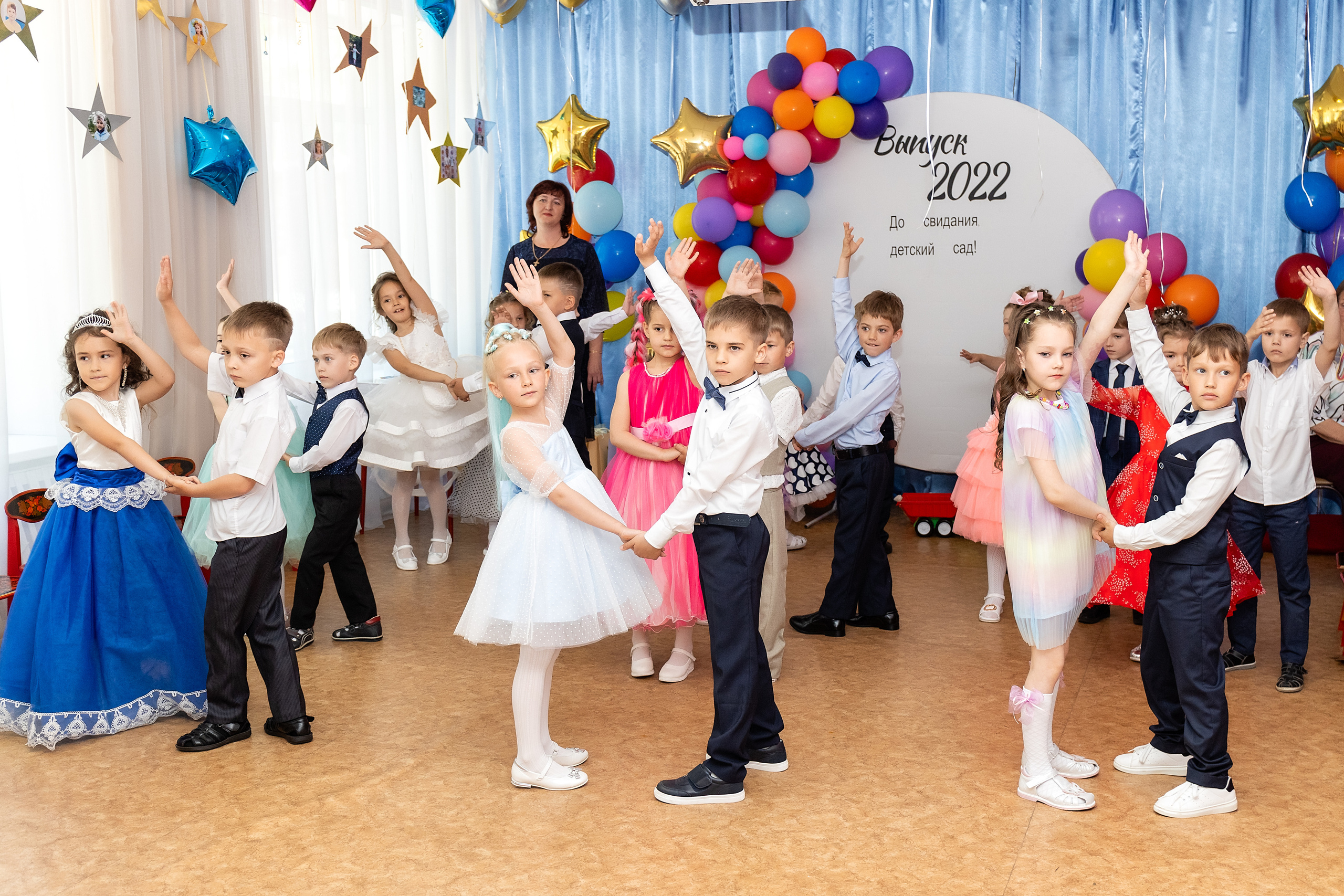 Выпускной Детский сад № 25. Стильный выпускной альбом Владивосток фотограф Вероника Мигачева