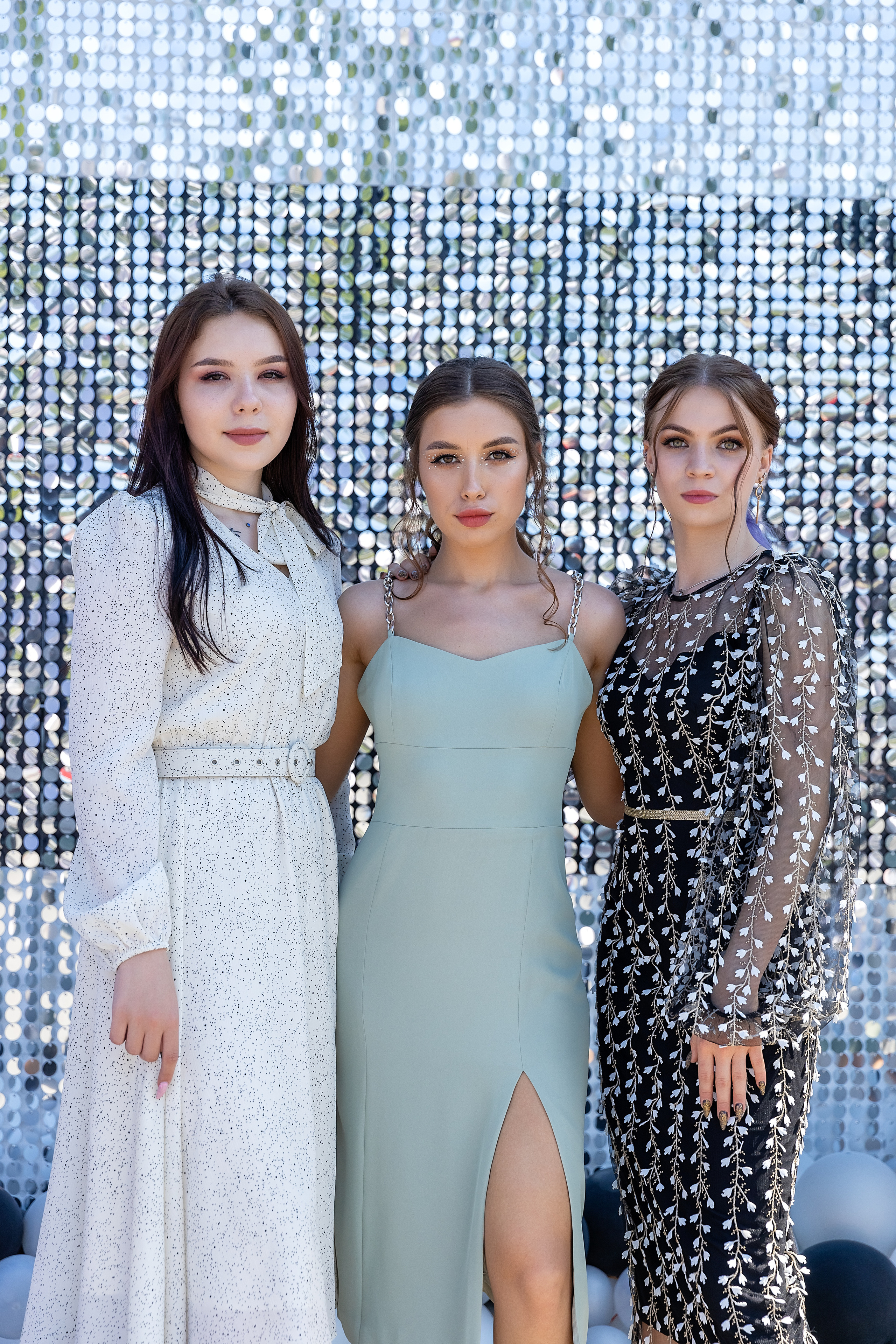 Выпускной 33 школа. Стильный выпускной альбом Владивосток фотограф Вероника Мигачева