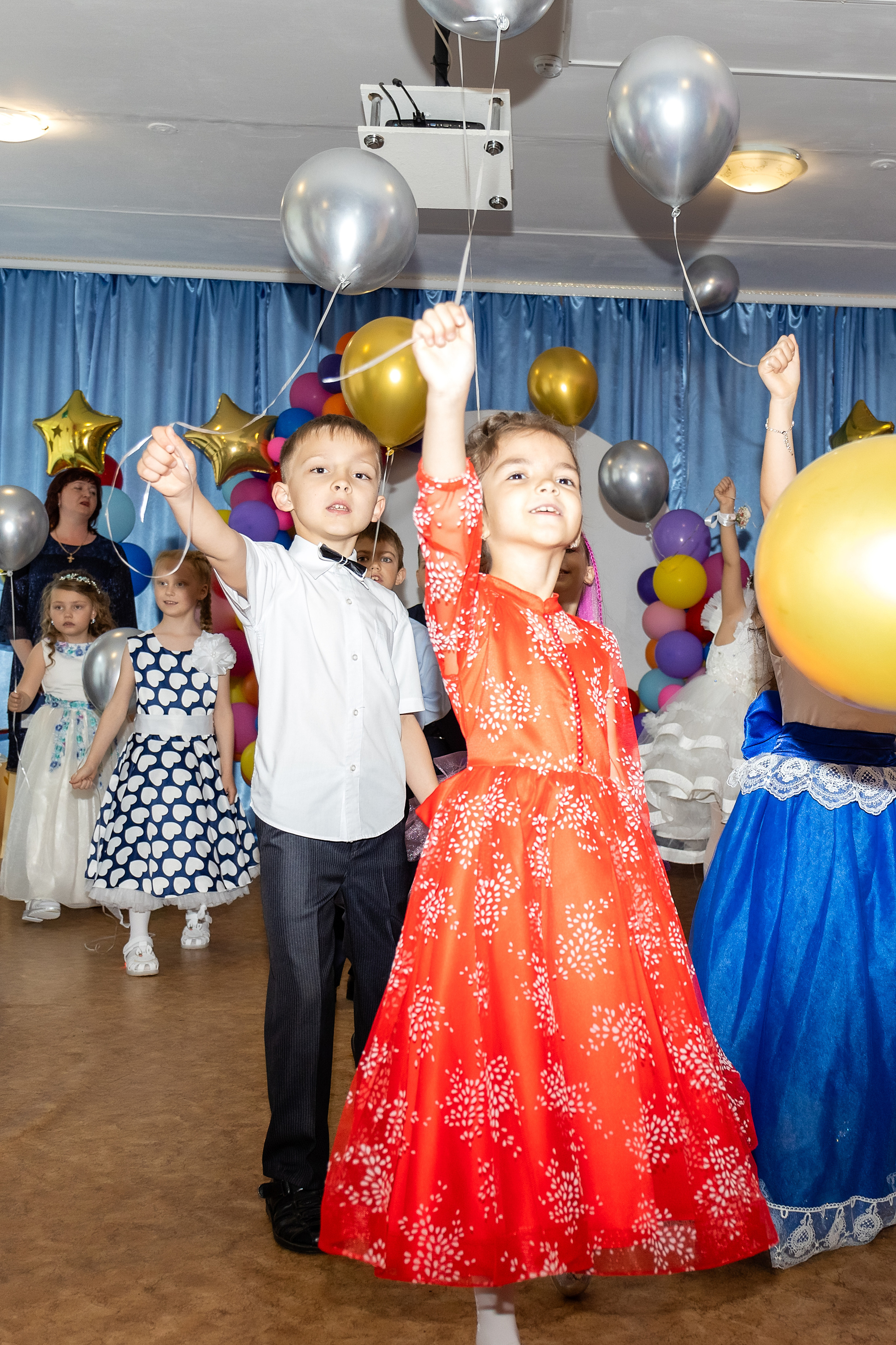Выпускной Детский сад № 25. Стильный выпускной альбом Владивосток фотограф Вероника Мигачева