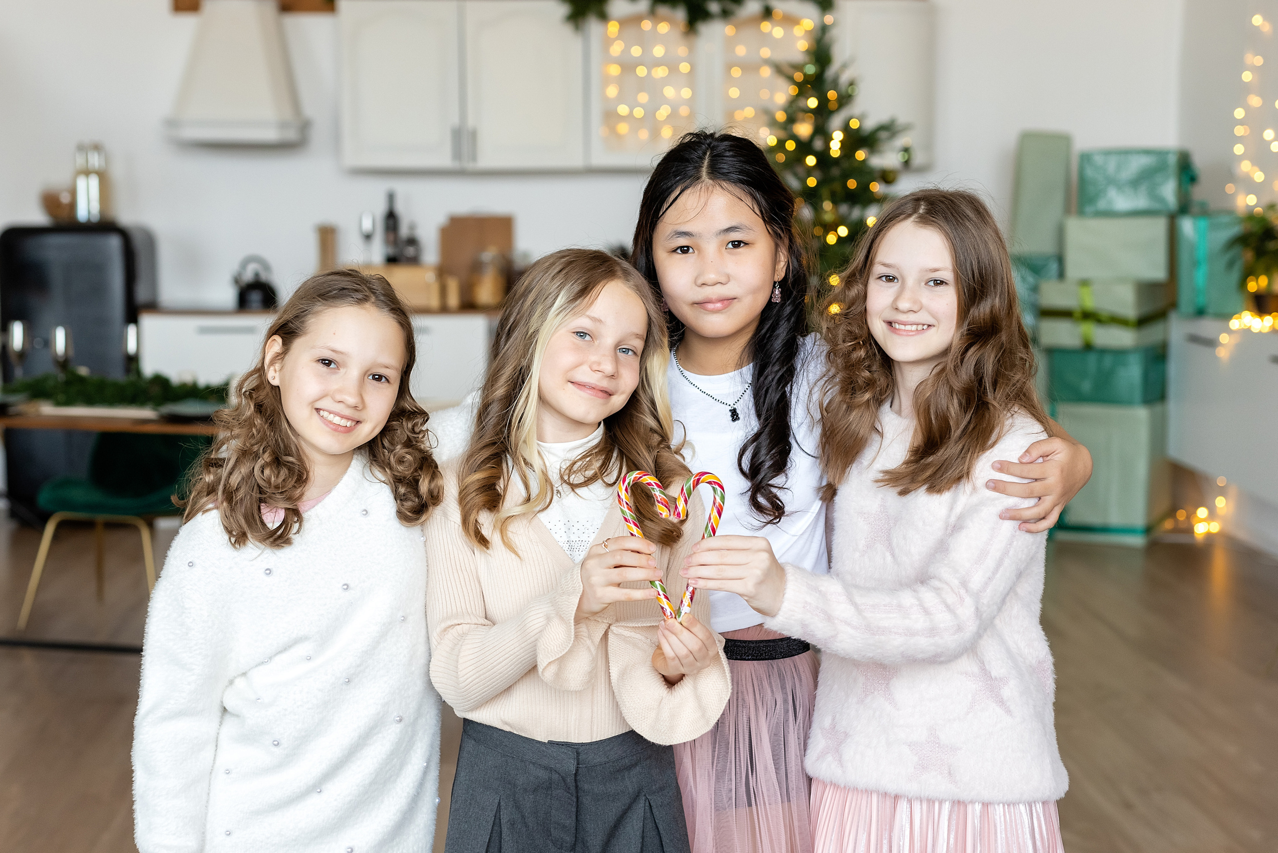 4-Б, Гимназия. Студия. Стильный выпускной альбом Владивосток фотограф Вероника Мигачева