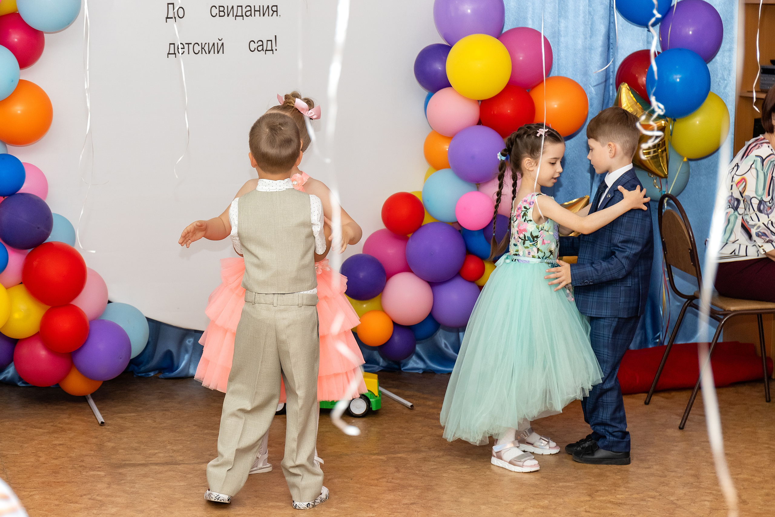 Выпускной Детский сад № 25. Стильный выпускной альбом Владивосток фотограф Вероника Мигачева
