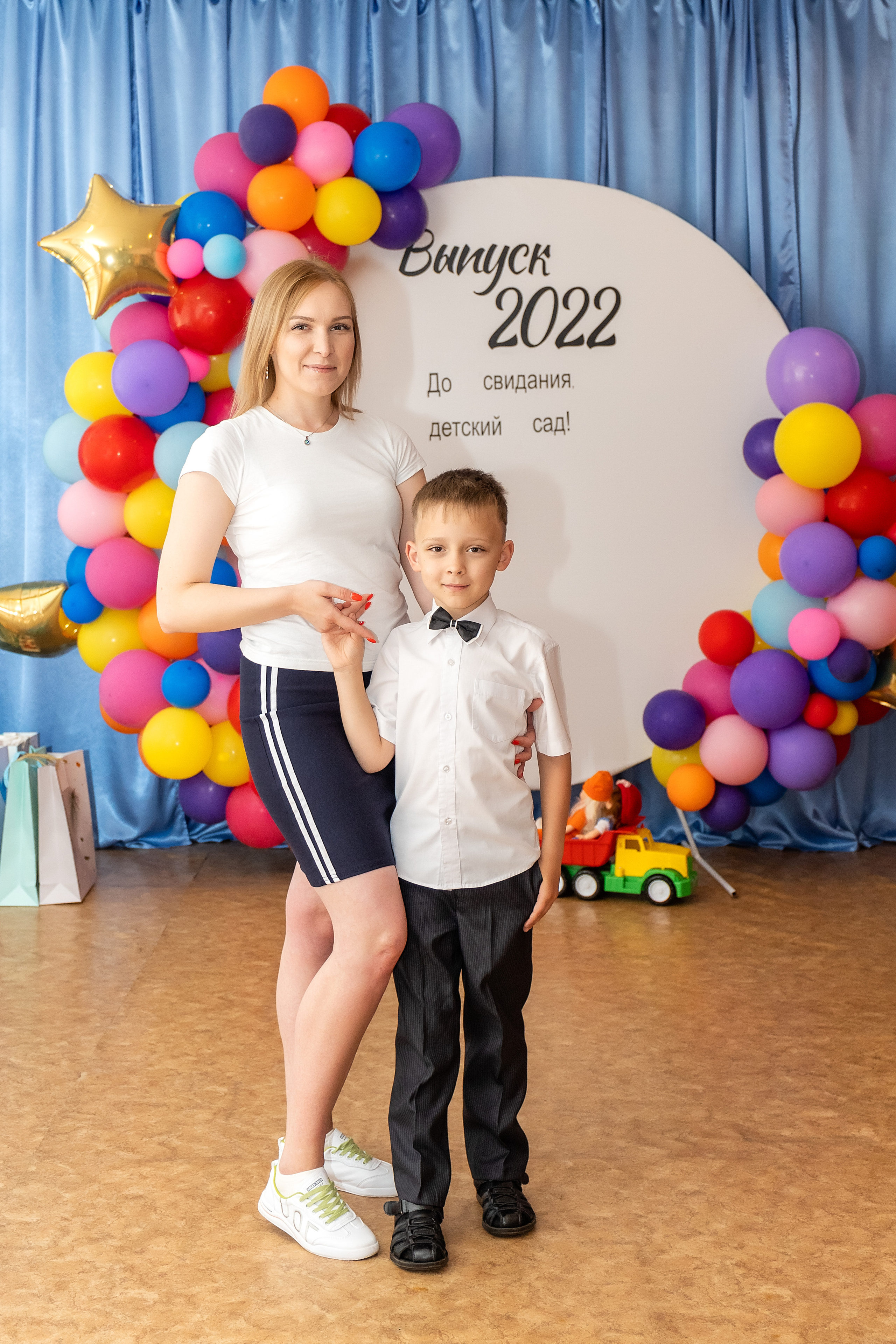 Выпускной Детский сад № 25. Стильный выпускной альбом Владивосток фотограф Вероника Мигачева