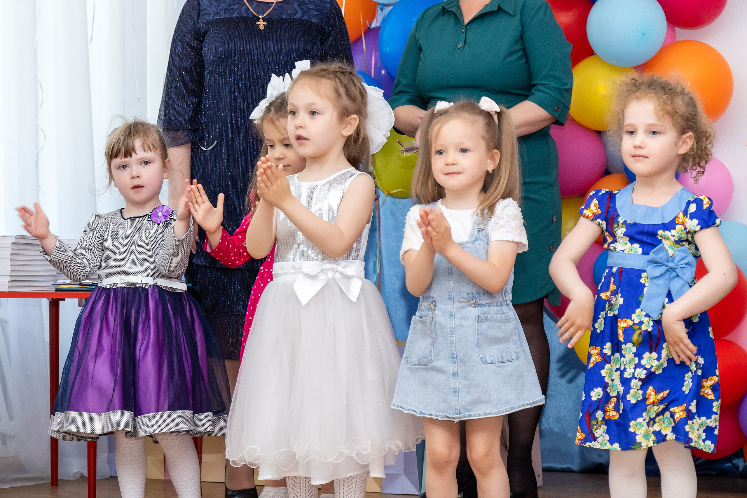 Выпускной Детский сад № 25. Стильный выпускной альбом Владивосток фотограф Вероника Мигачева