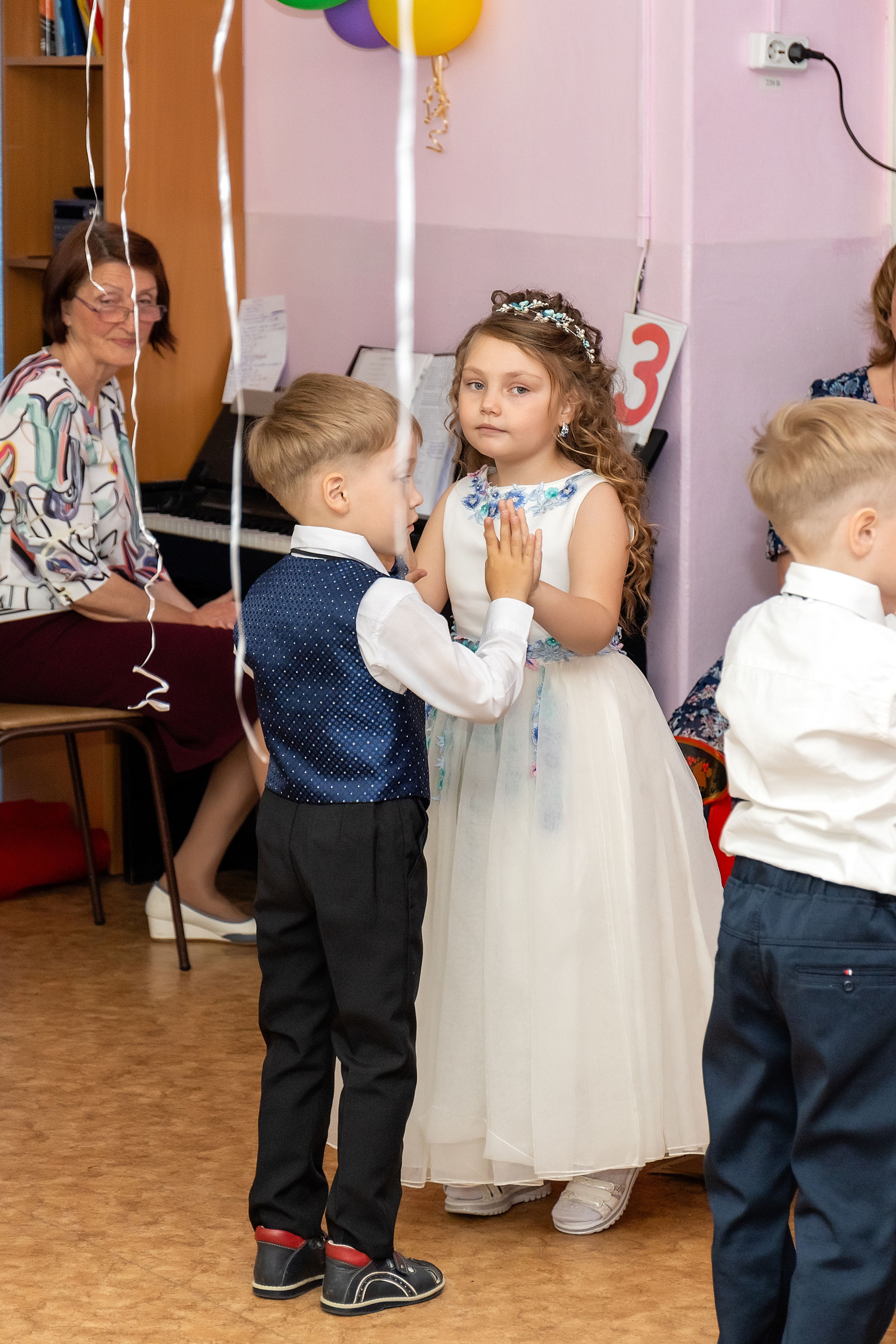 Выпускной Детский сад № 25. Стильный выпускной альбом Владивосток фотограф Вероника Мигачева