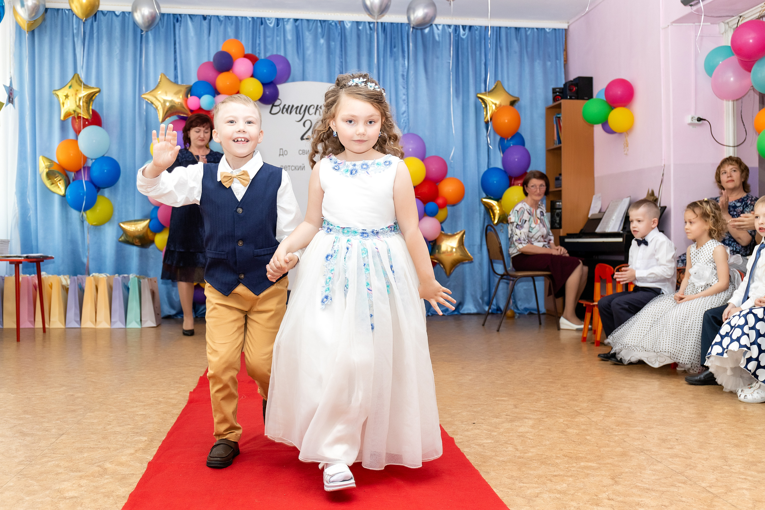 Выпускной Детский сад № 25. Стильный выпускной альбом Владивосток фотограф Вероника Мигачева
