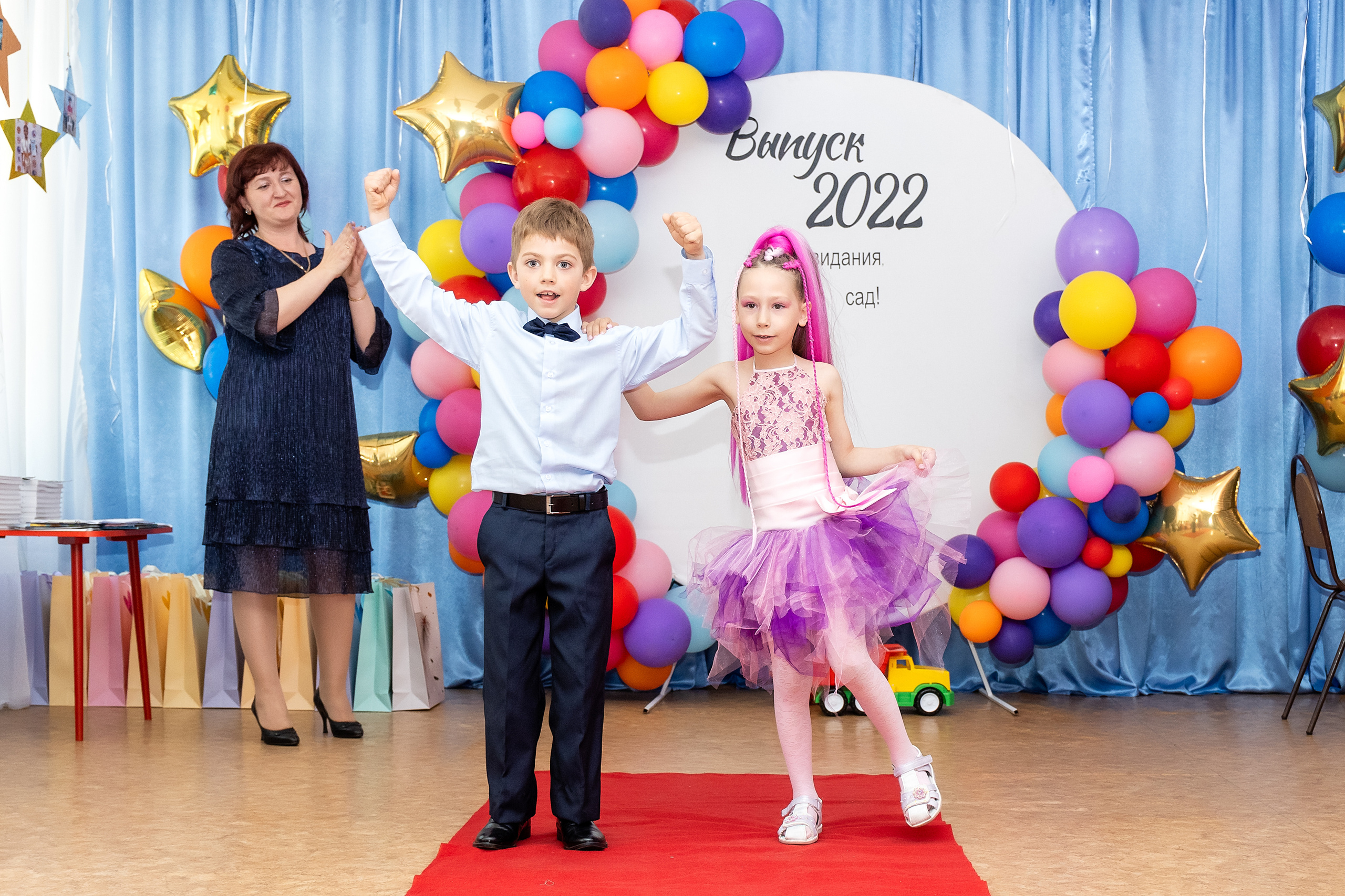 Выпускной Детский сад № 25. Стильный выпускной альбом Владивосток фотограф Вероника Мигачева