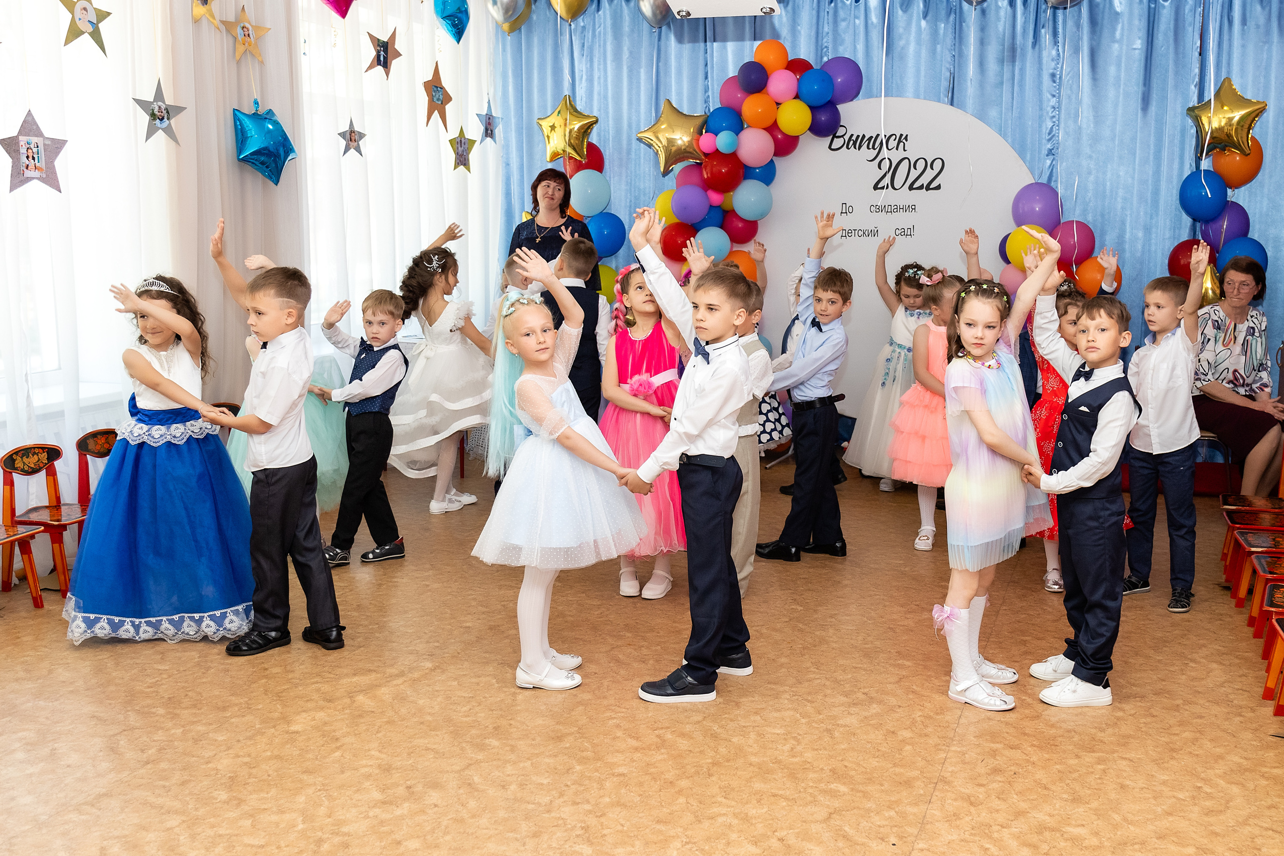 Выпускной Детский сад № 25. Стильный выпускной альбом Владивосток фотограф Вероника Мигачева