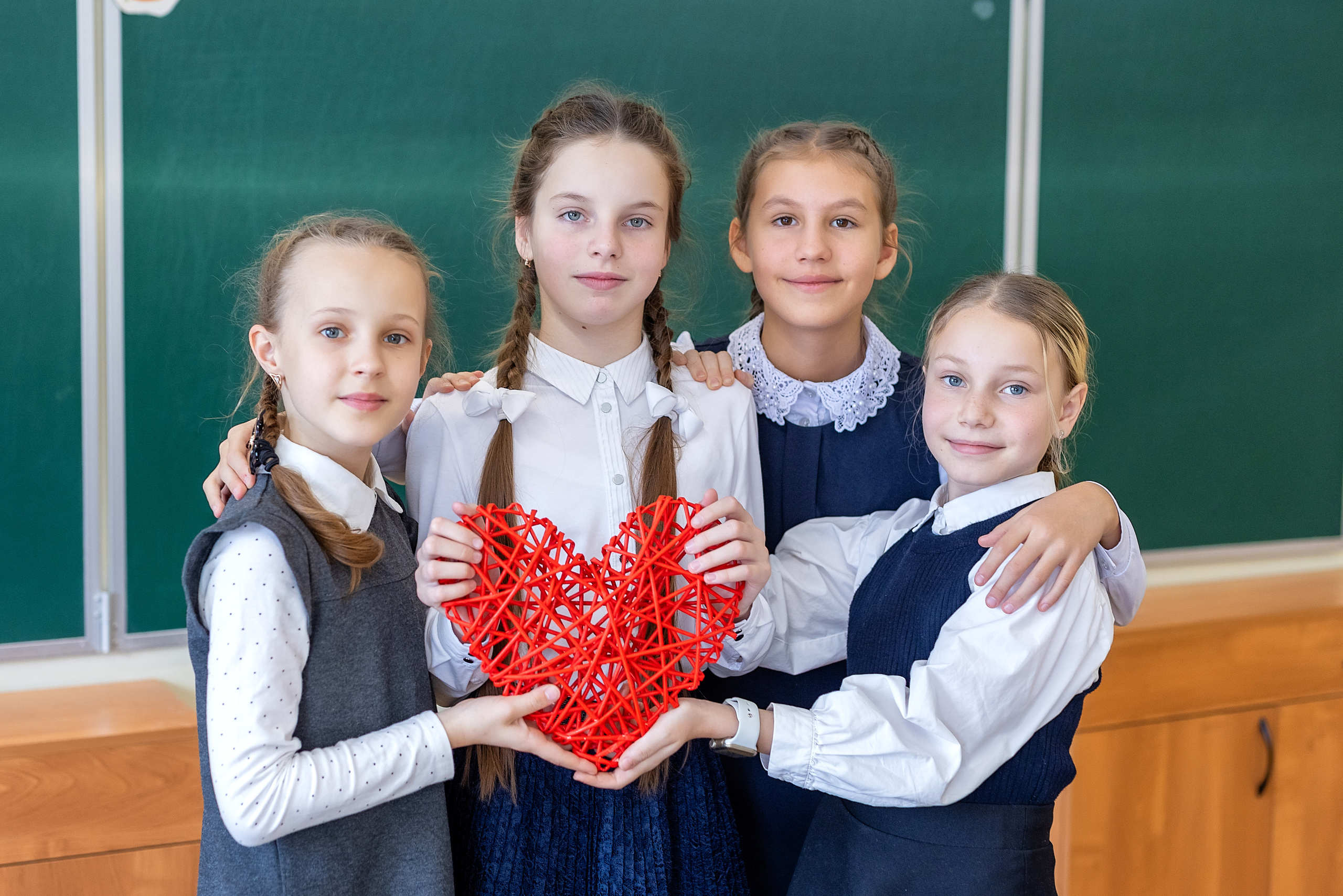 Начальная школа. Стильный выпускной альбом Владивосток фотограф Вероника Мигачева