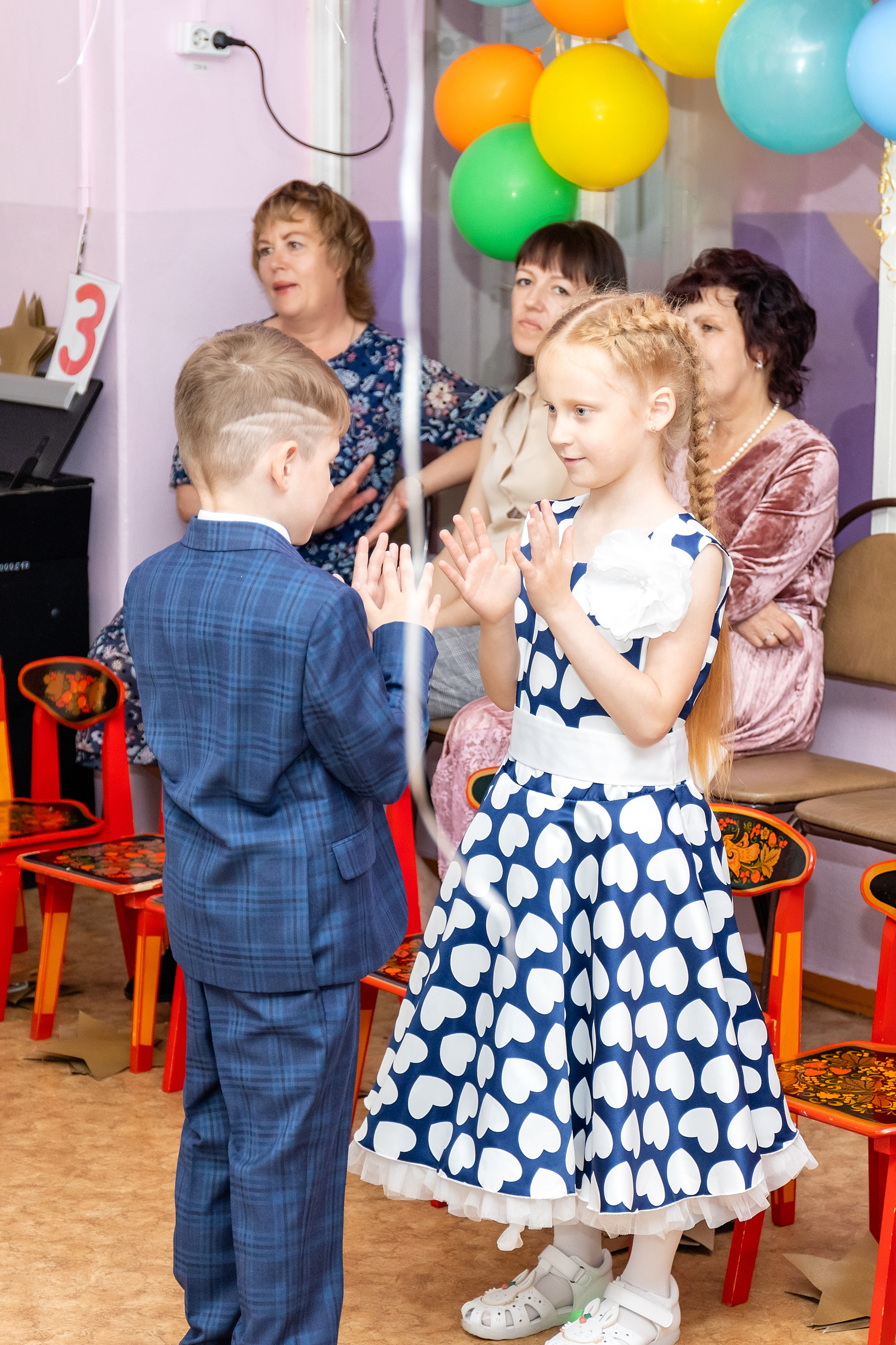 Выпускной Детский сад № 25. Стильный выпускной альбом Владивосток фотограф Вероника Мигачева