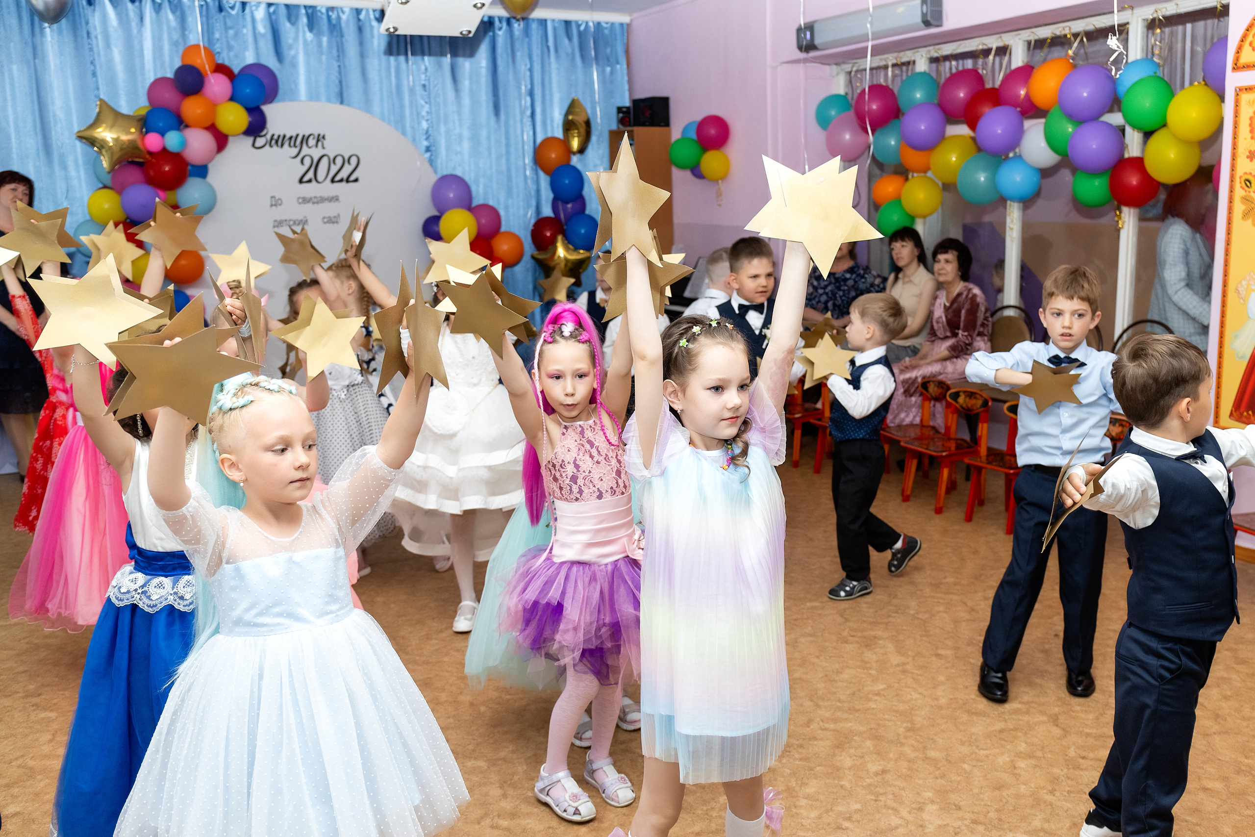 Выпускной Детский сад № 25. Стильный выпускной альбом Владивосток фотограф Вероника Мигачева