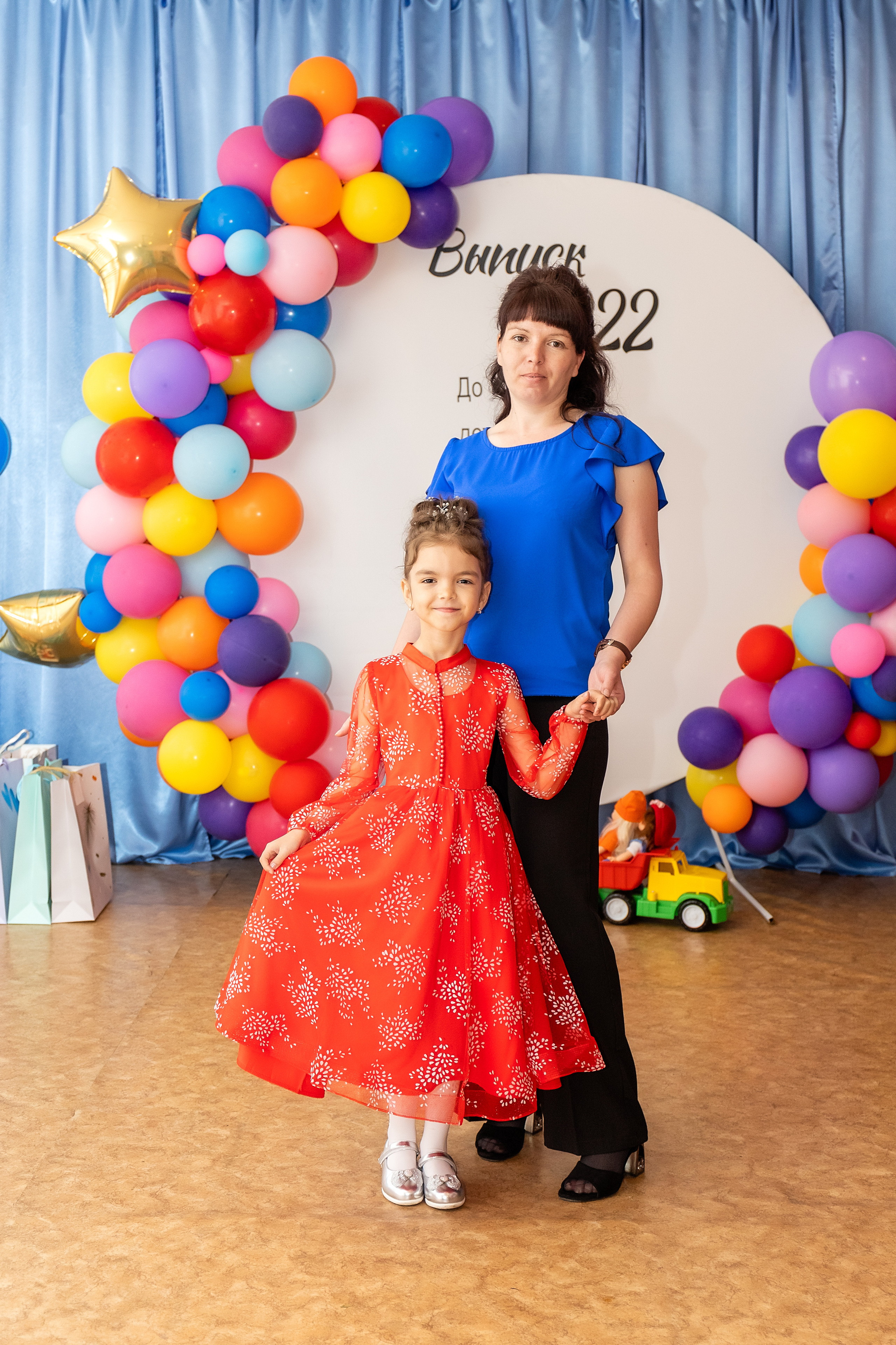 Выпускной Детский сад № 25. Стильный выпускной альбом Владивосток фотограф Вероника Мигачева