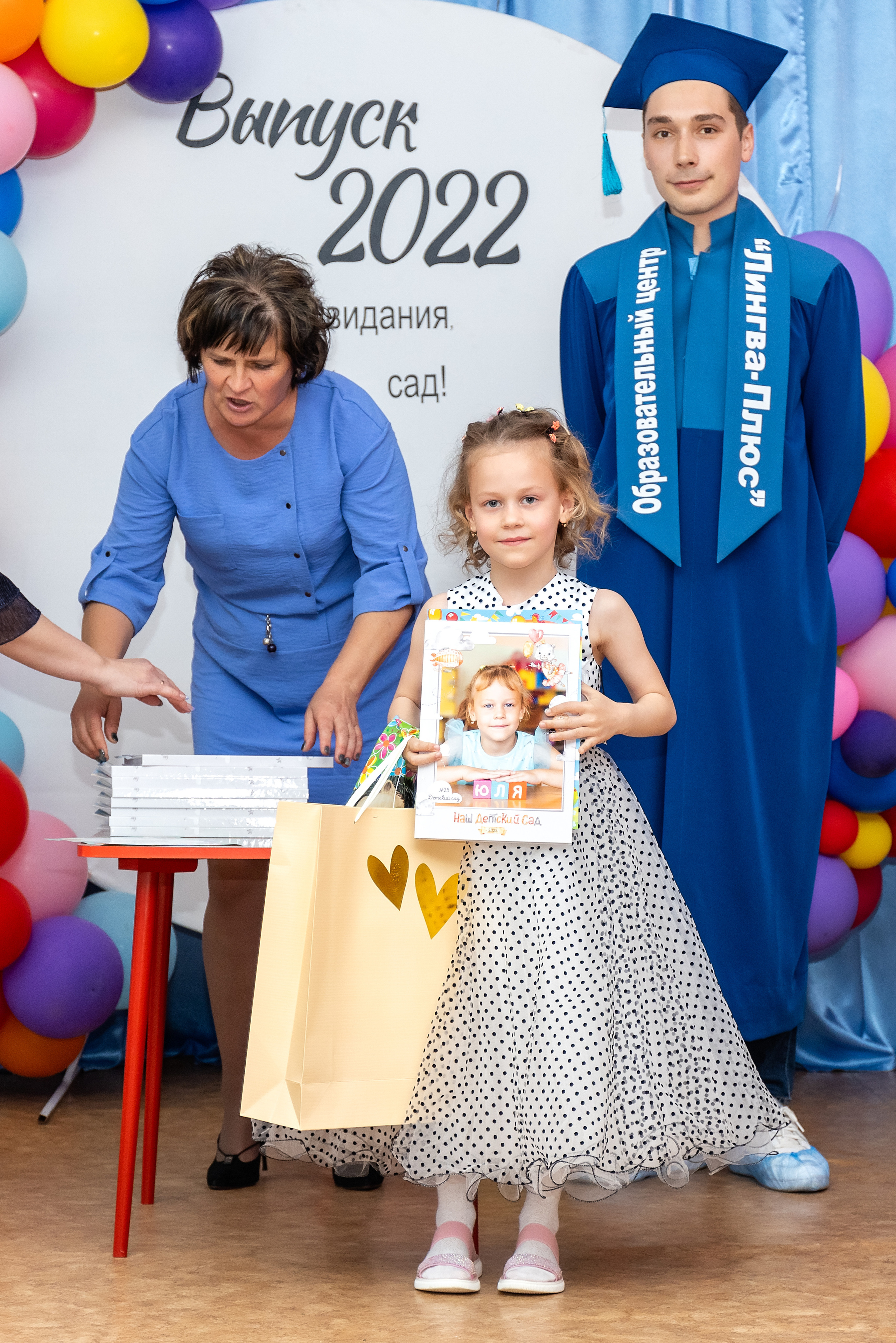 Выпускной Детский сад № 25. Стильный выпускной альбом Владивосток фотограф Вероника Мигачева